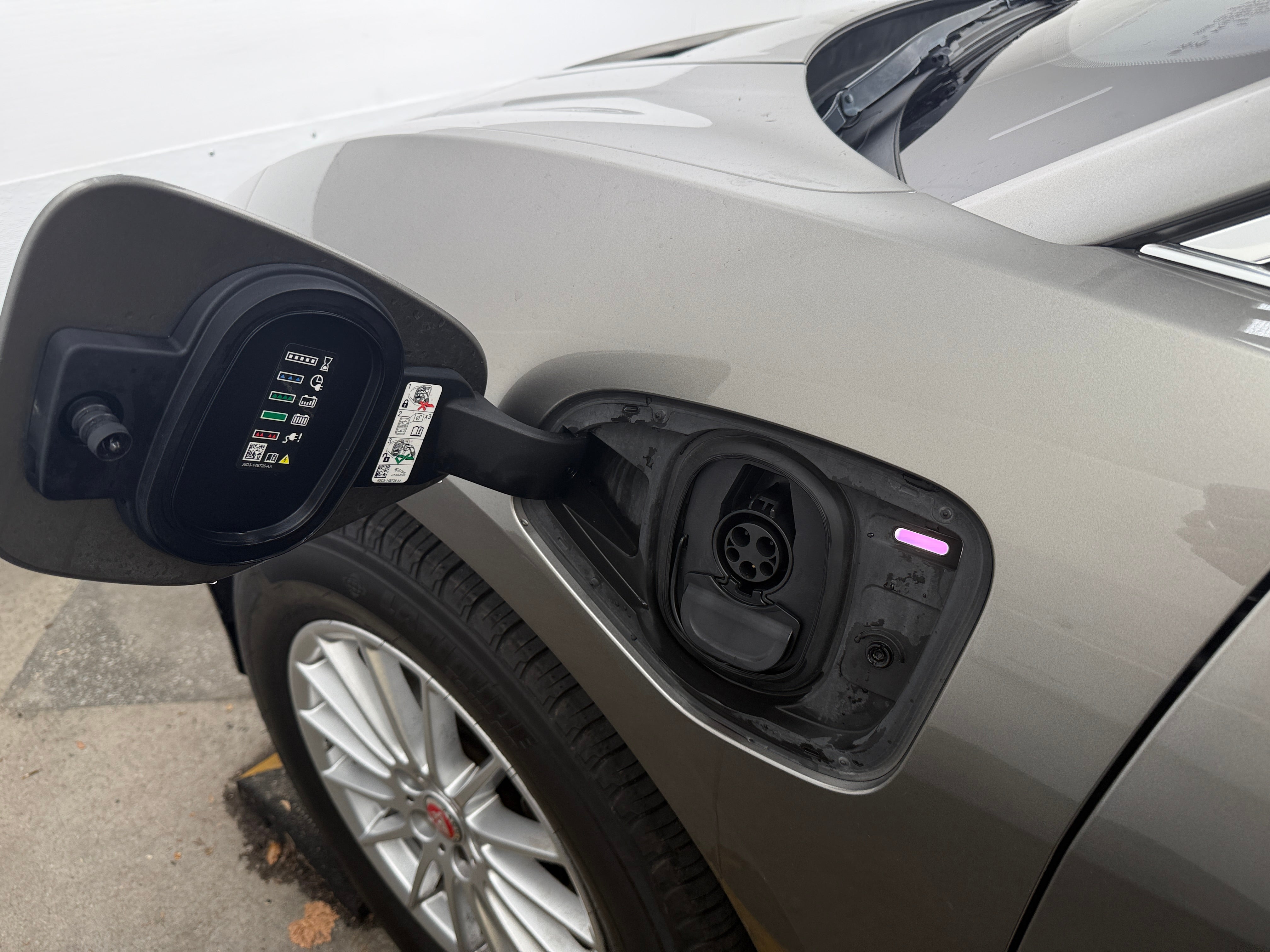 Used 2020 Jaguar I-PACE S with VIN SADHB2S18L1F80697 for sale in Oak Creek, WI