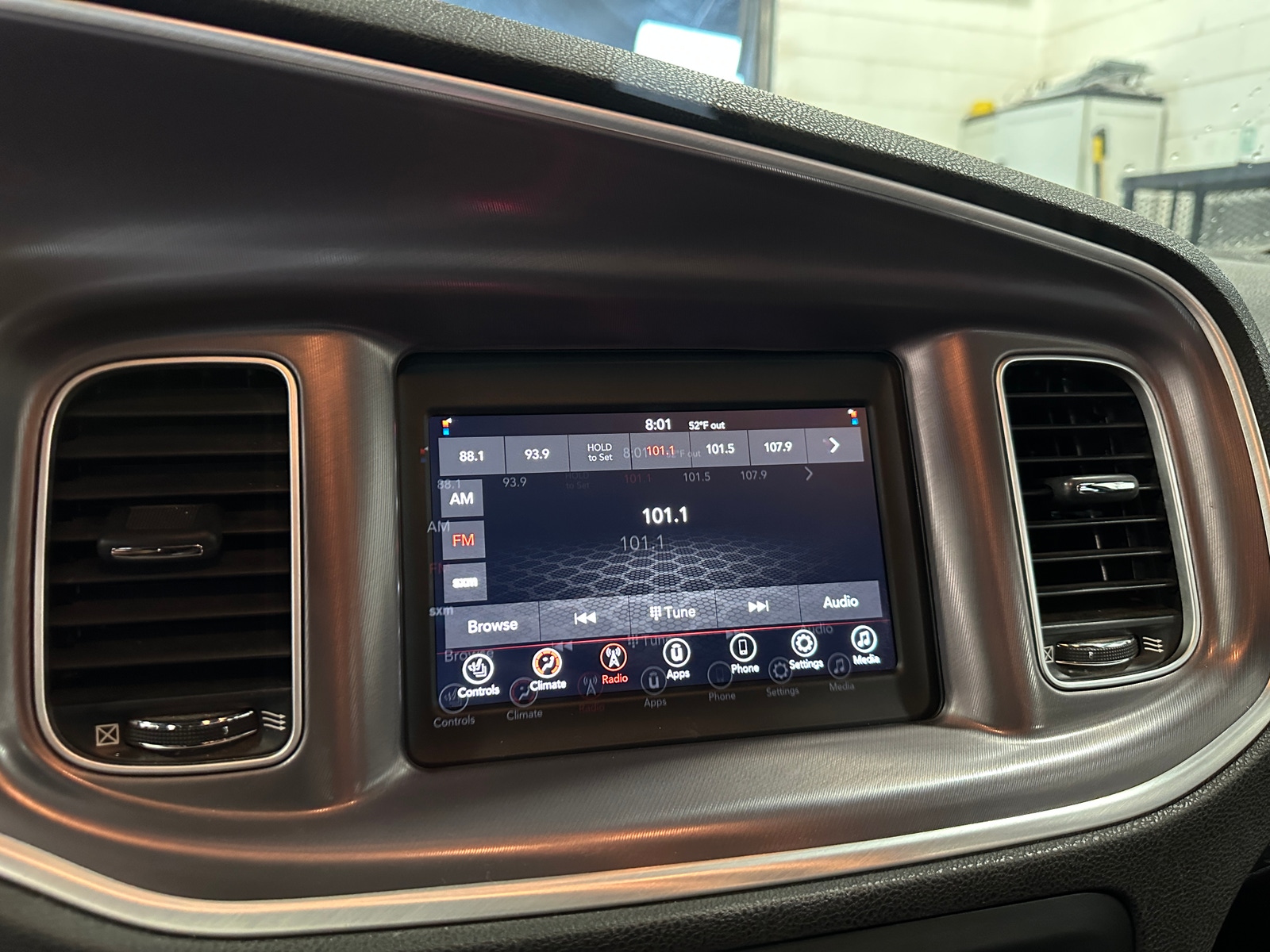 Thumbnail: 2021 Dodge Charger - 4