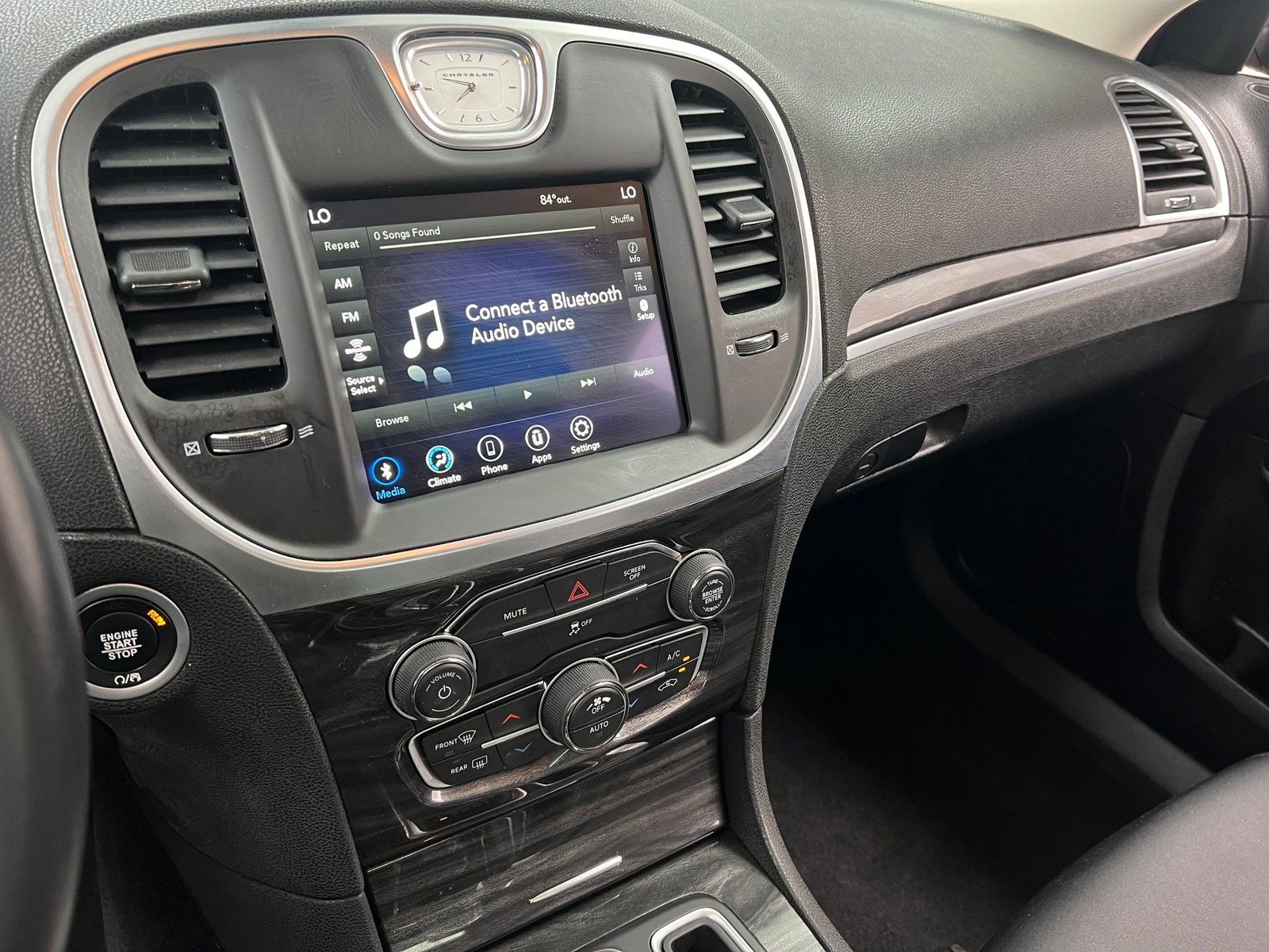 Thumbnail: 2021 Chrysler 300 - 4