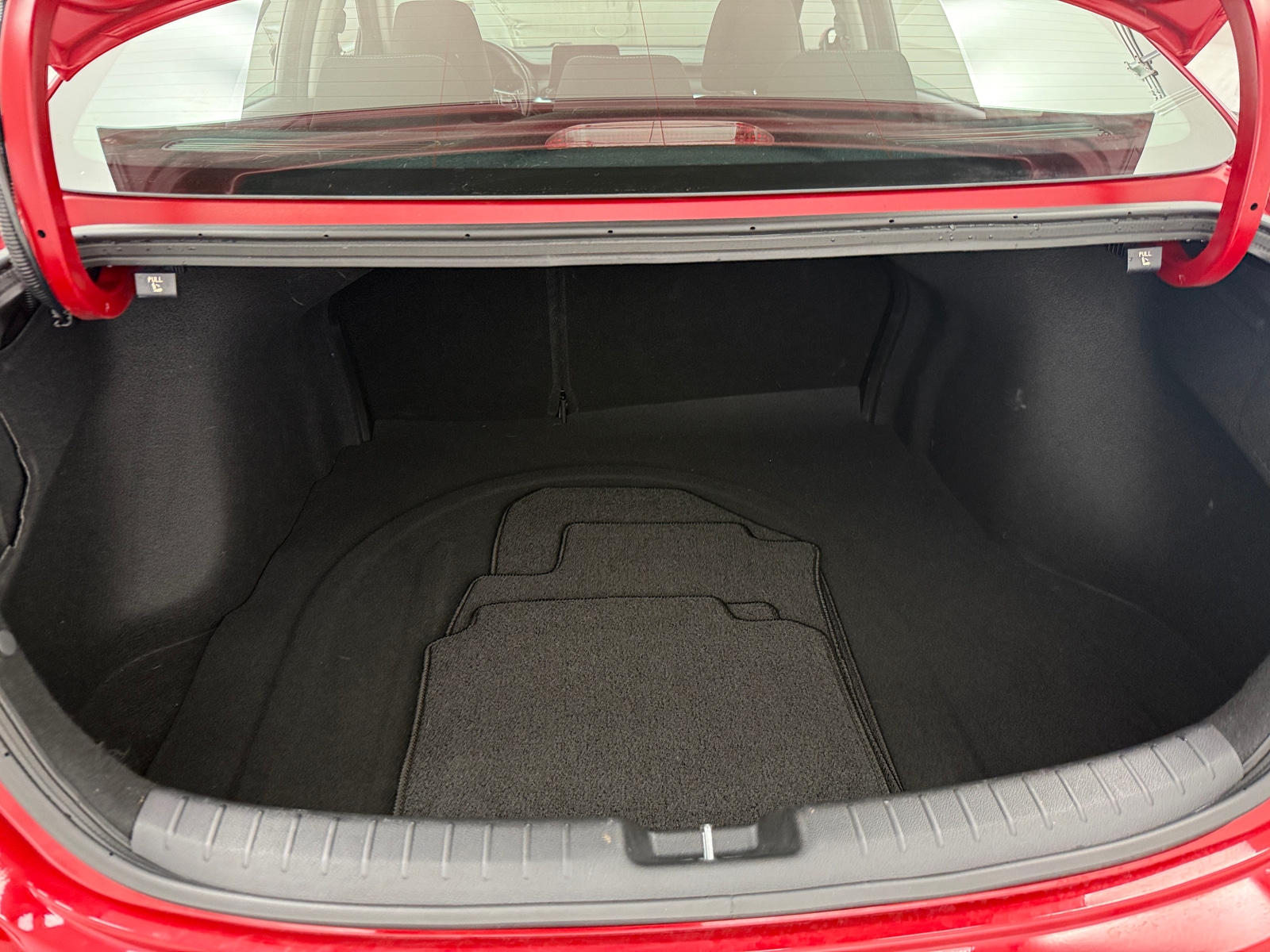 Thumbnail: 2024 Kia Forte - 7