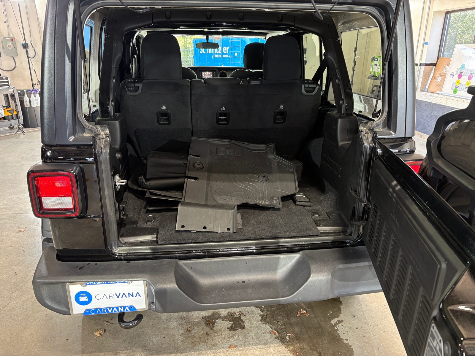 Thumbnail: 2021 Jeep Wrangler - 7