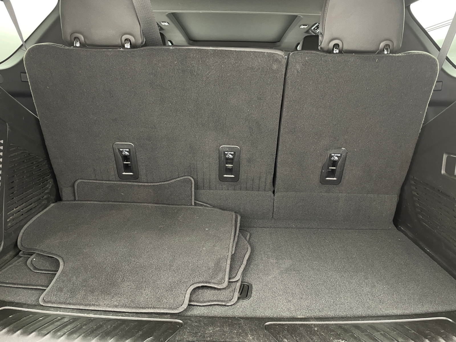 Thumbnail: 2022 Chevrolet Tahoe - 6