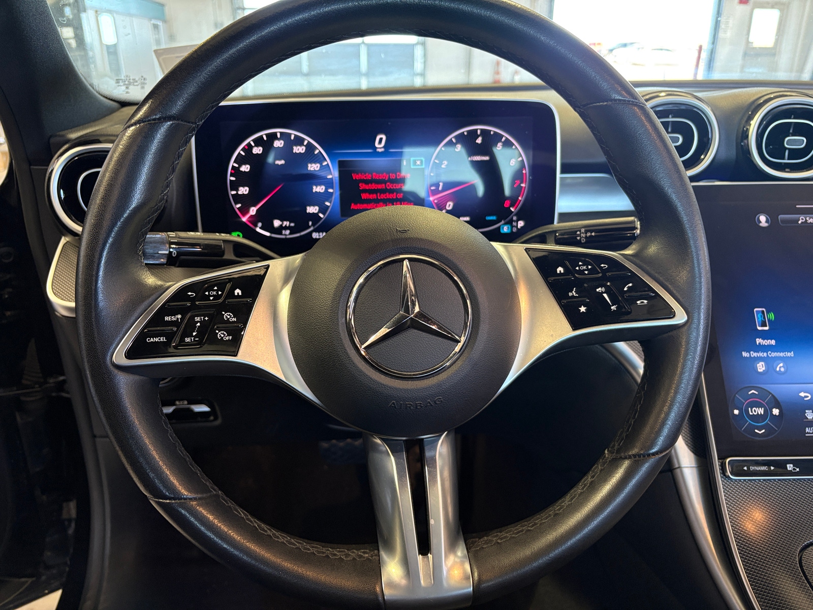 Thumbnail: 2024 Mercedes-Benz C-Class - 4