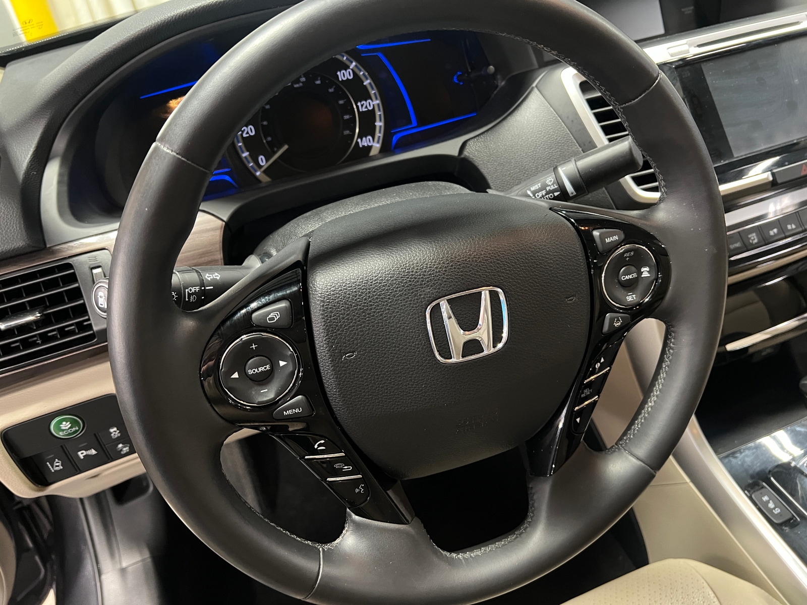 Thumbnail: 2017 Honda Accord - 4