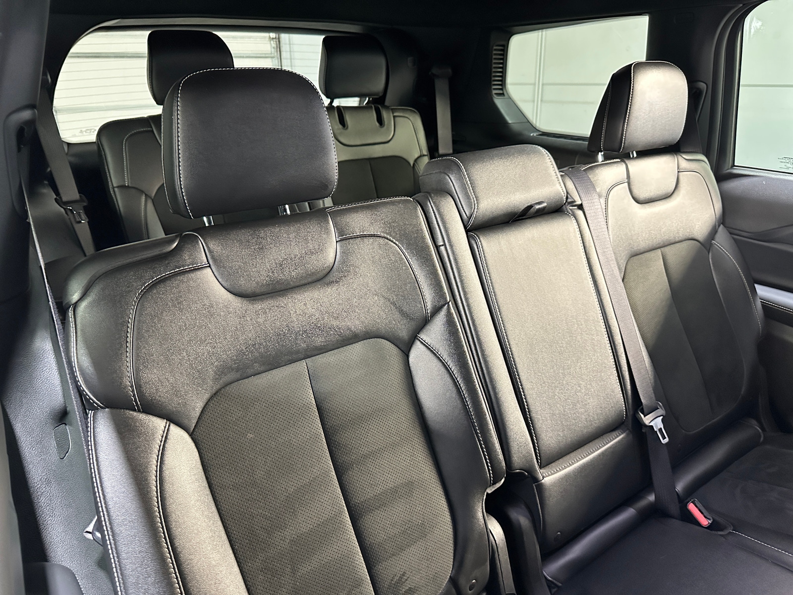 Thumbnail: 2024 Jeep Grand Cherokee L - 6