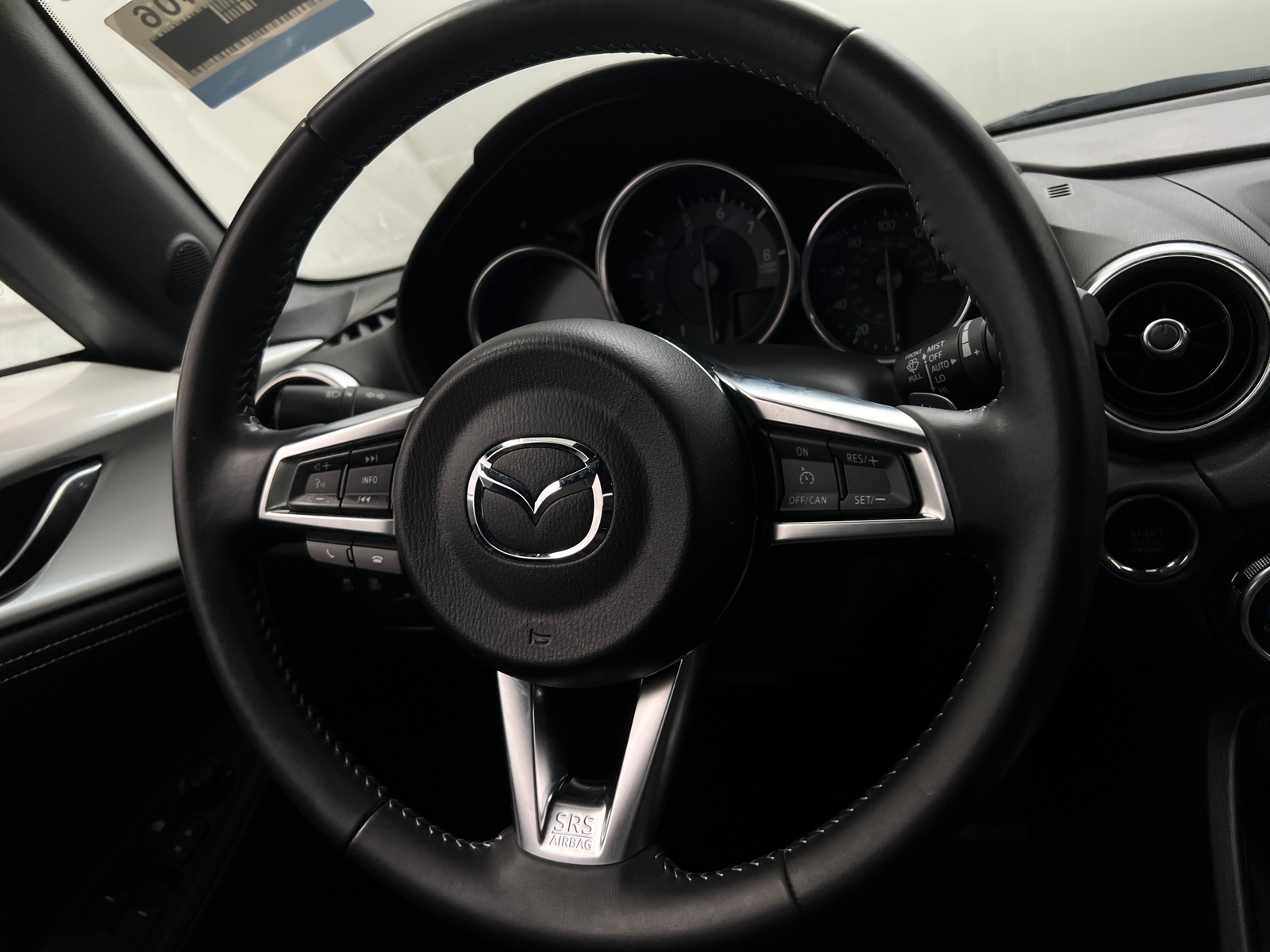 Thumbnail: 2023 Mazda MX-5 Miata - 4