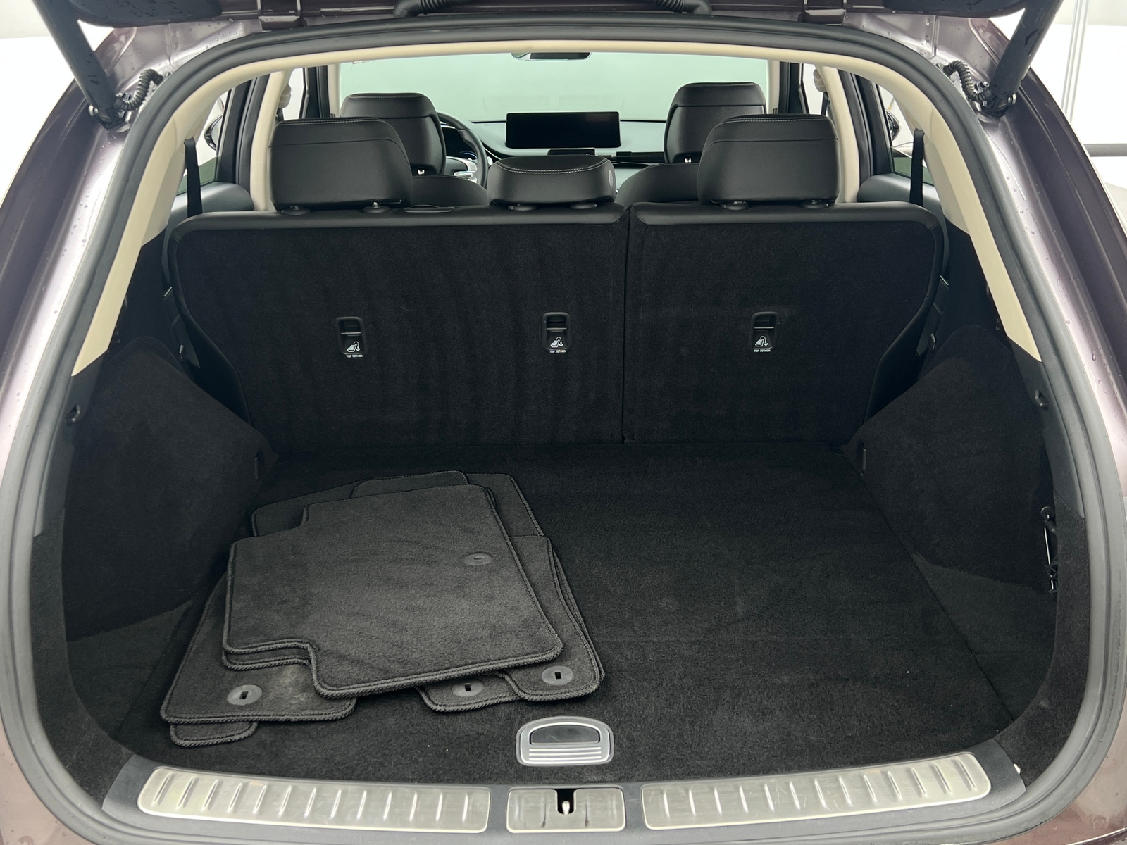 Thumbnail: 2022 Genesis GV70 - 6