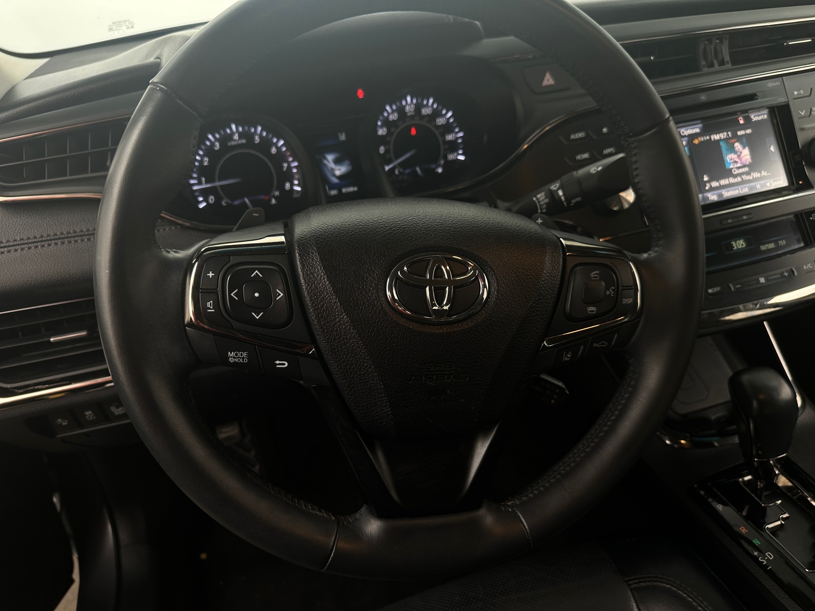 Thumbnail: 2016 Toyota Avalon - 4