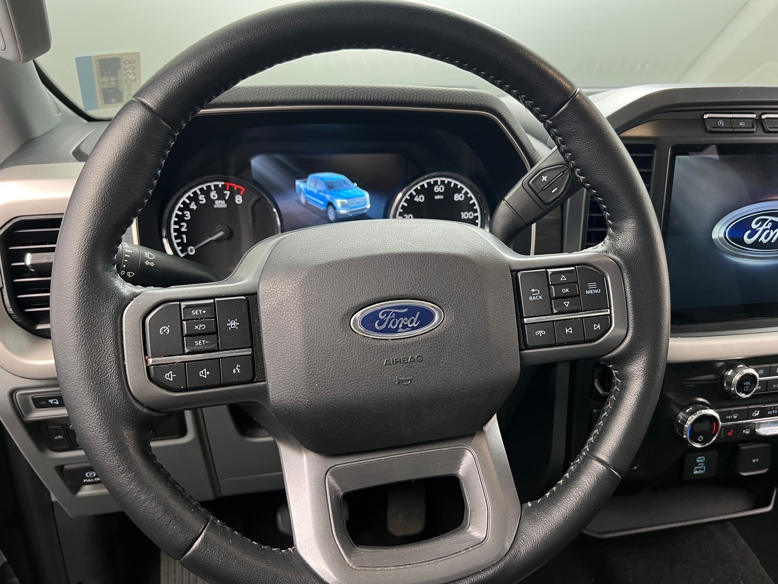 Thumbnail: 2021 Ford Econoline - 5