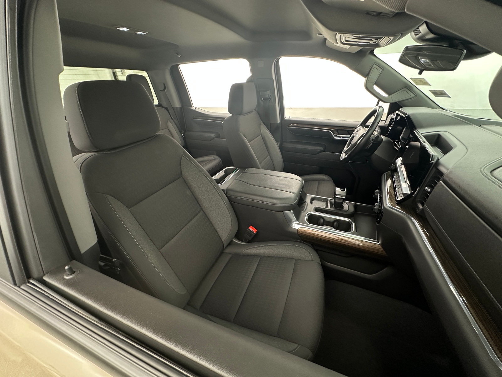 Thumbnail: 2023 Chevrolet Silverado 1500 - 2