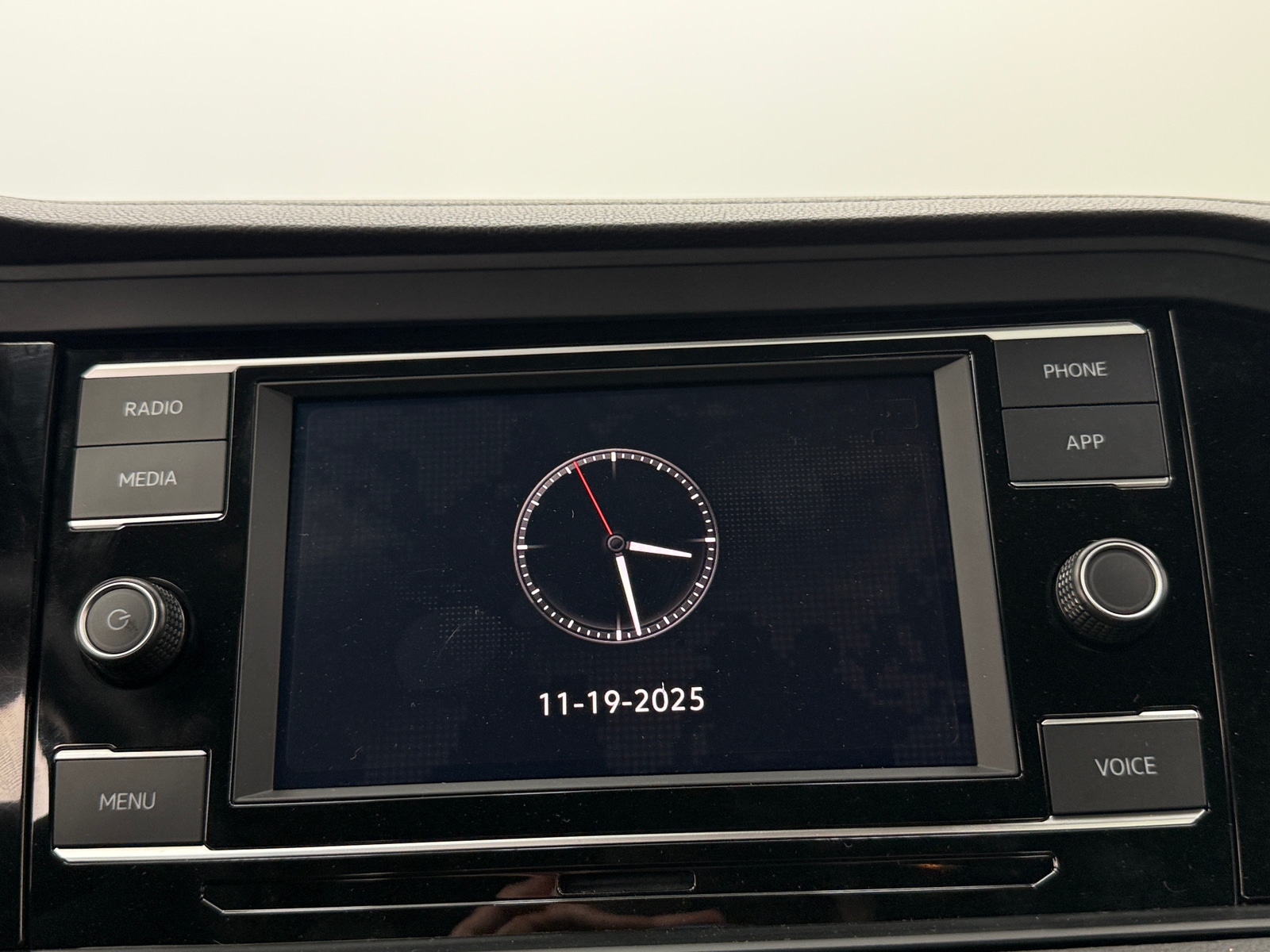 Thumbnail: 2024 Volkswagen Jetta - 4