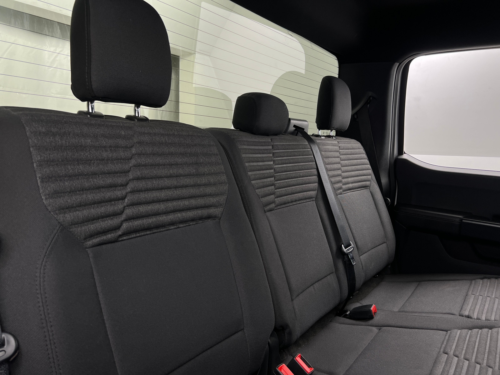 Thumbnail: 2022 Ford Econoline - 6