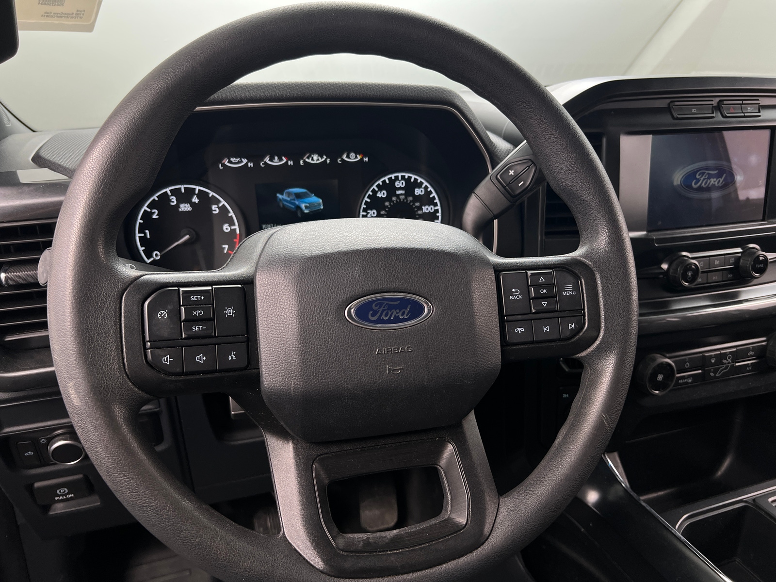 Thumbnail: 2022 Ford Econoline - 5