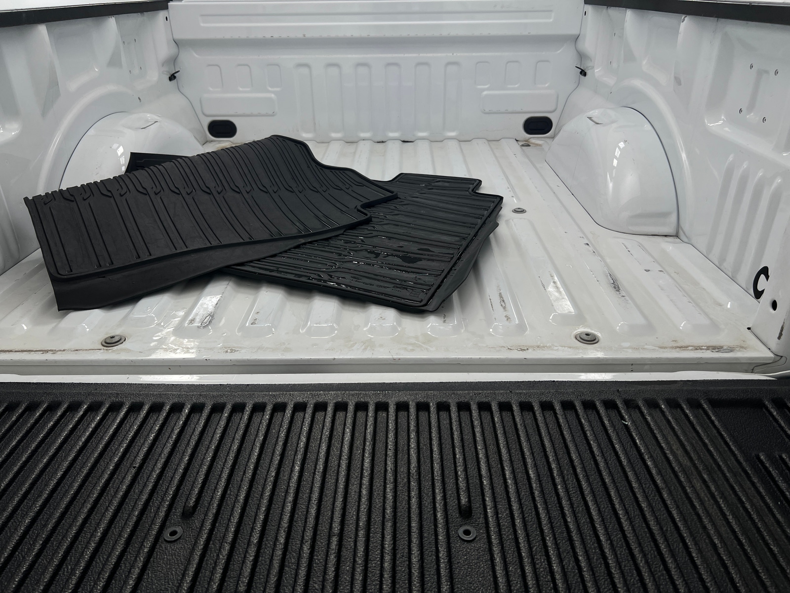 Thumbnail: 2022 Ford Econoline - 7