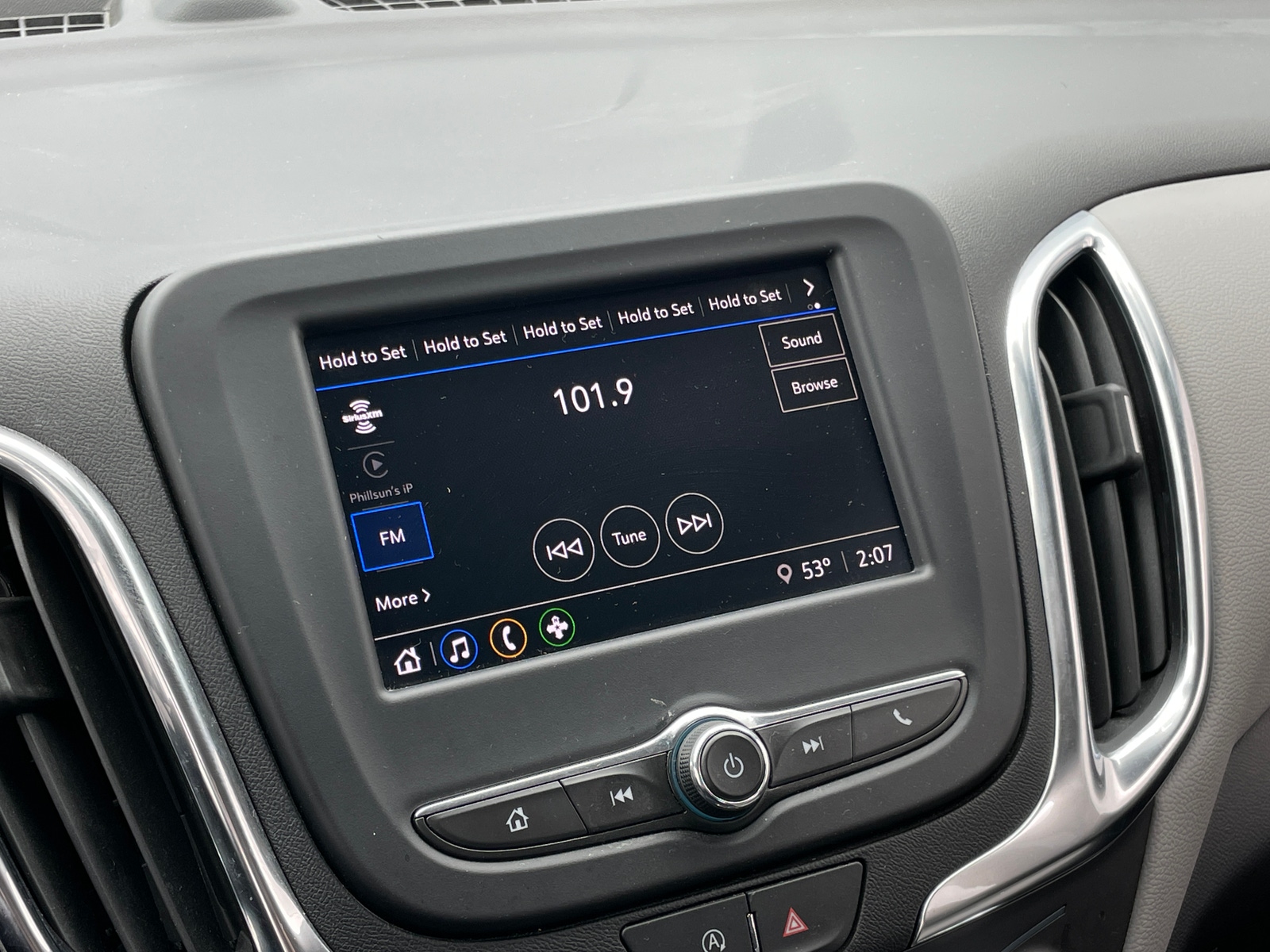 Thumbnail: 2024 Chevrolet Equinox - 4