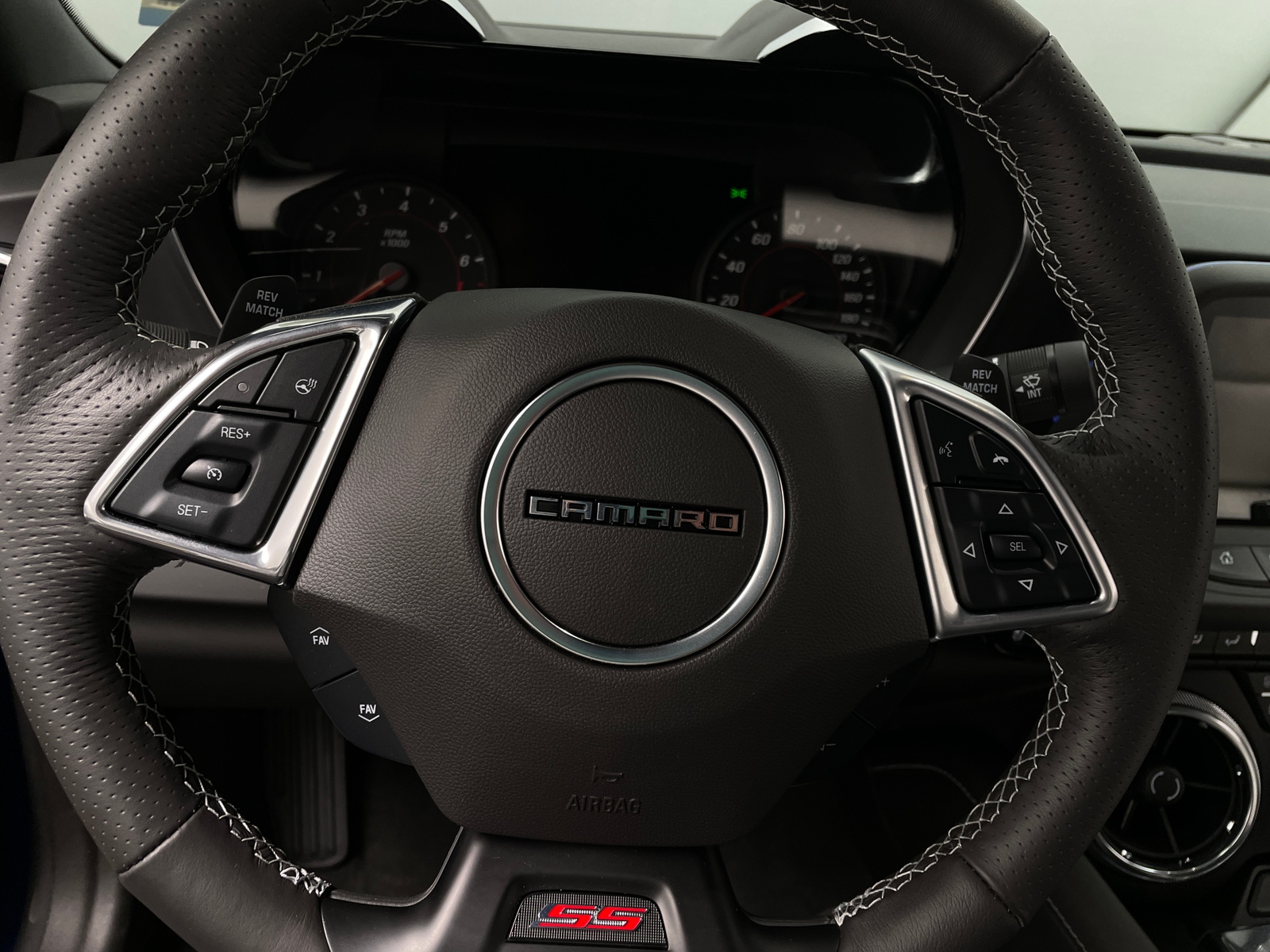 Thumbnail: 2023 Chevrolet Camaro - 4