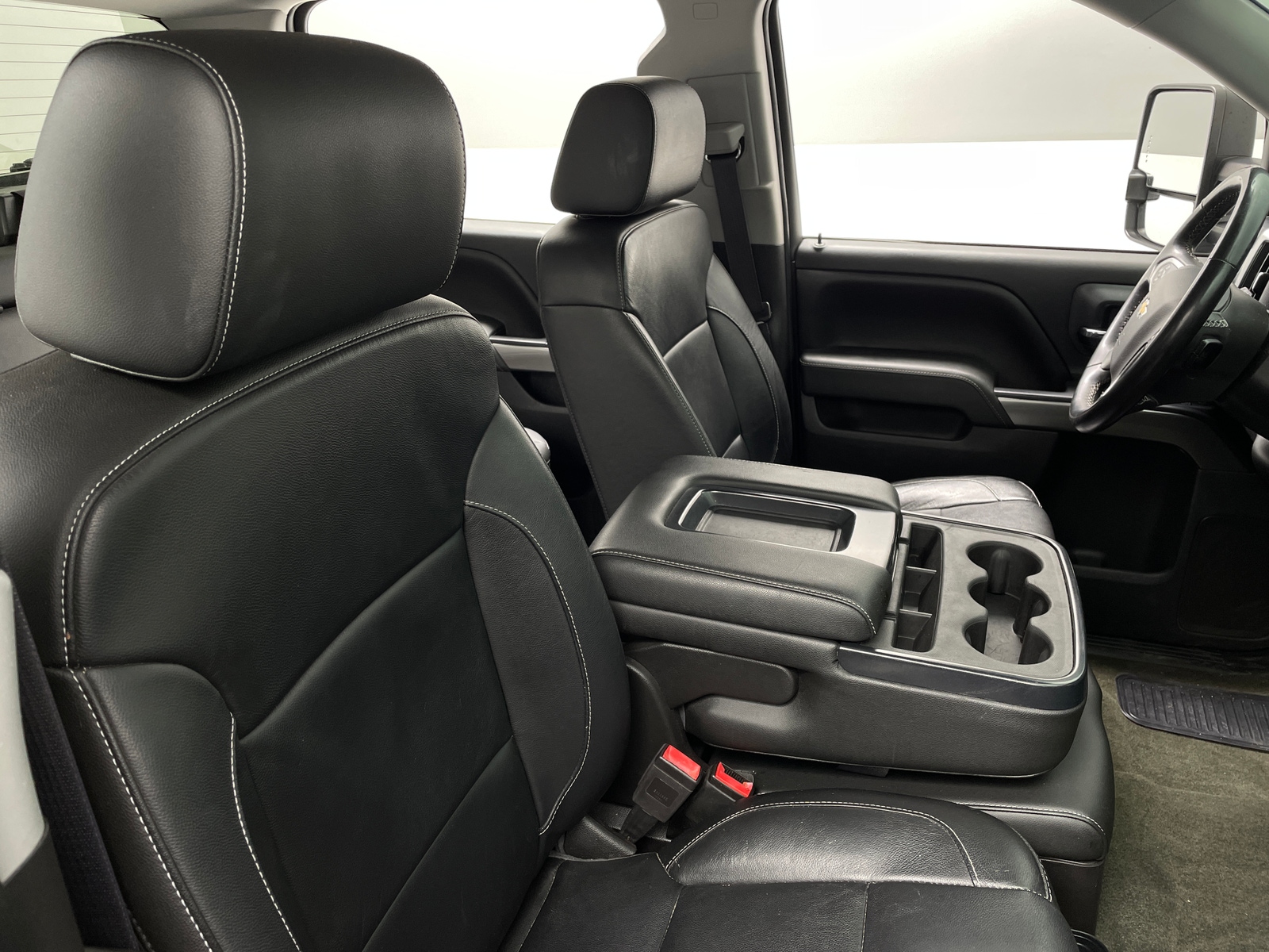 Thumbnail: 2016 Chevrolet Silverado 1500 - 2