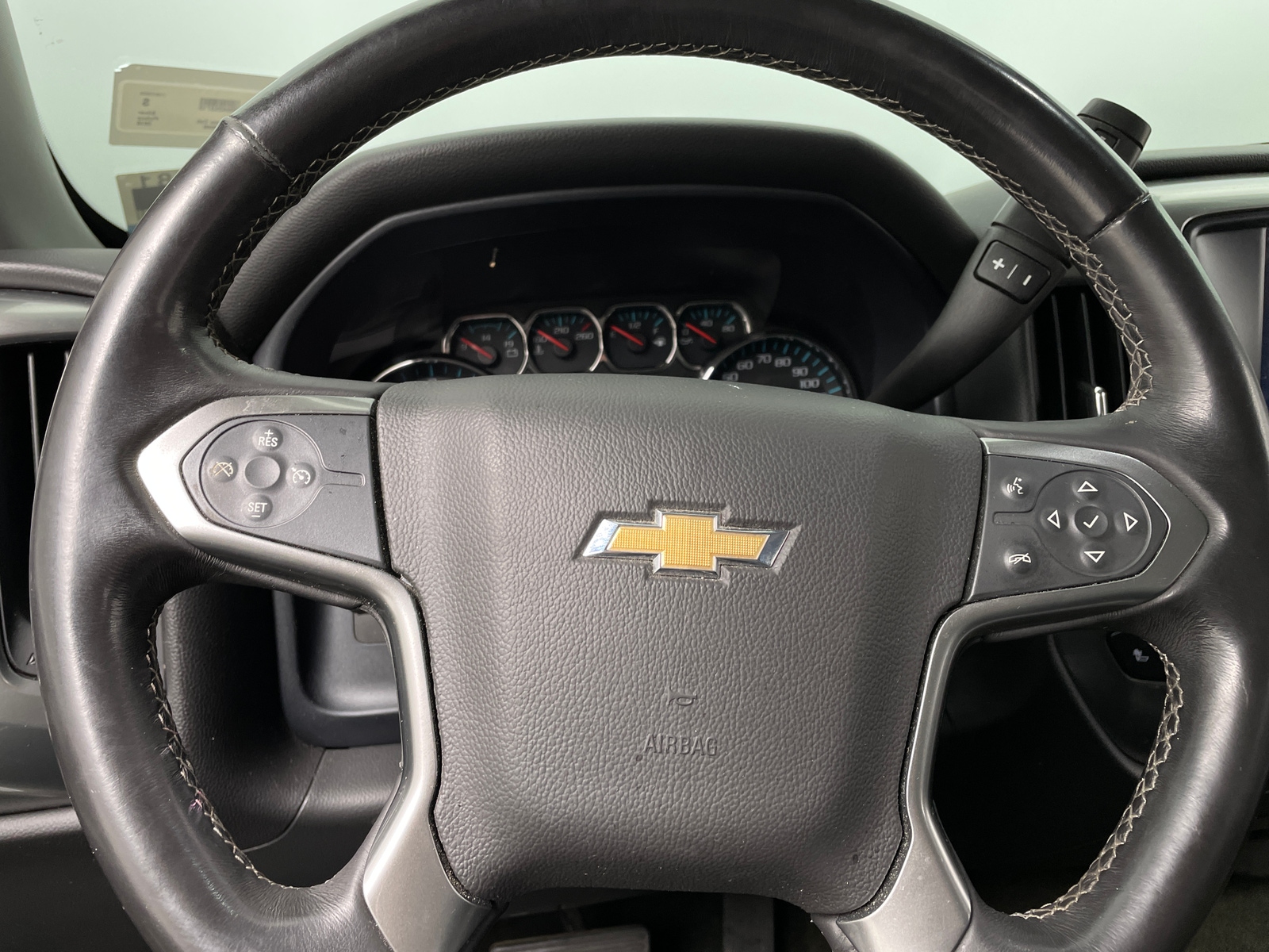 Thumbnail: 2016 Chevrolet Silverado 1500 - 4