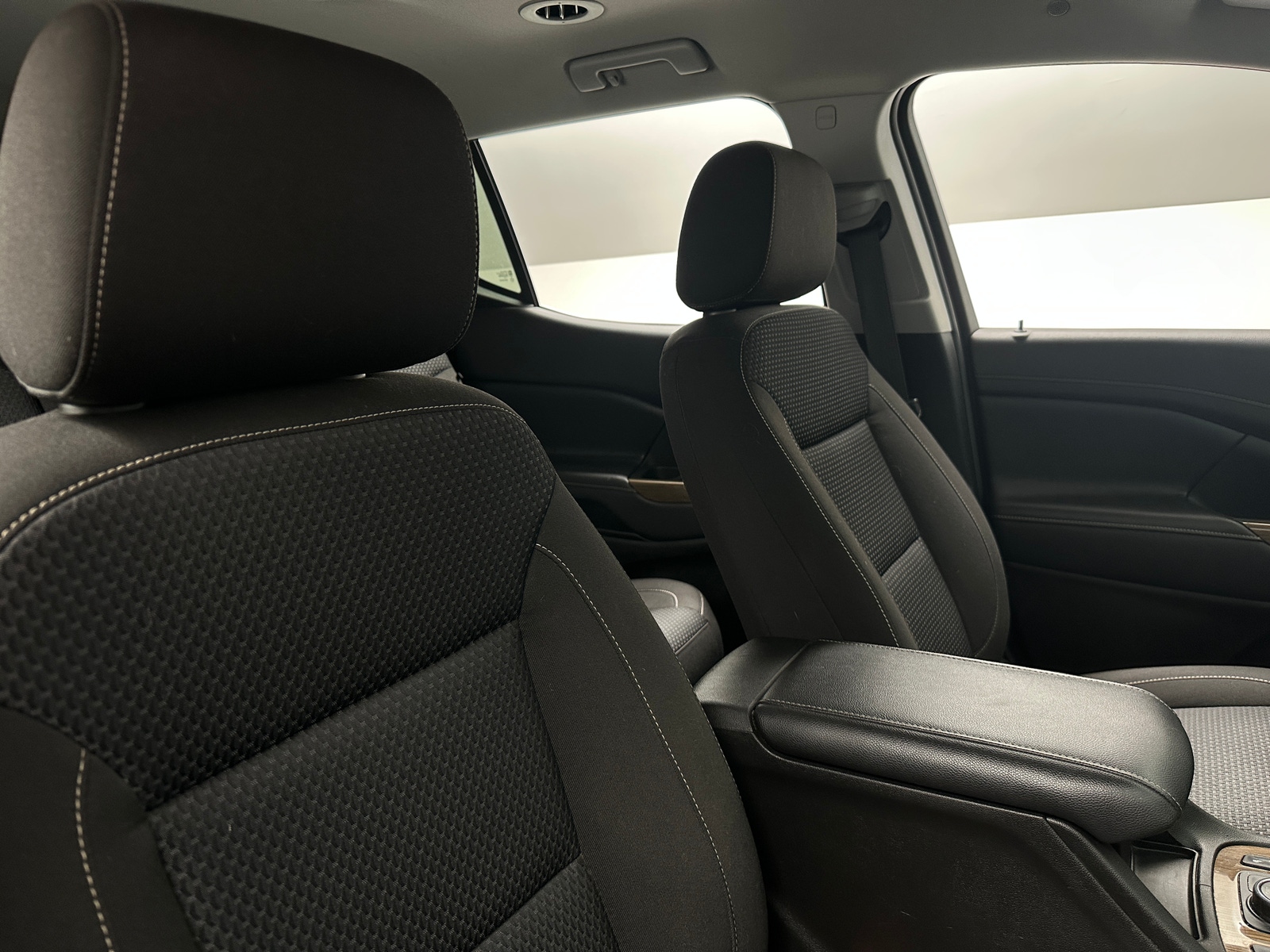 Thumbnail: 2021 GMC Acadia - 2