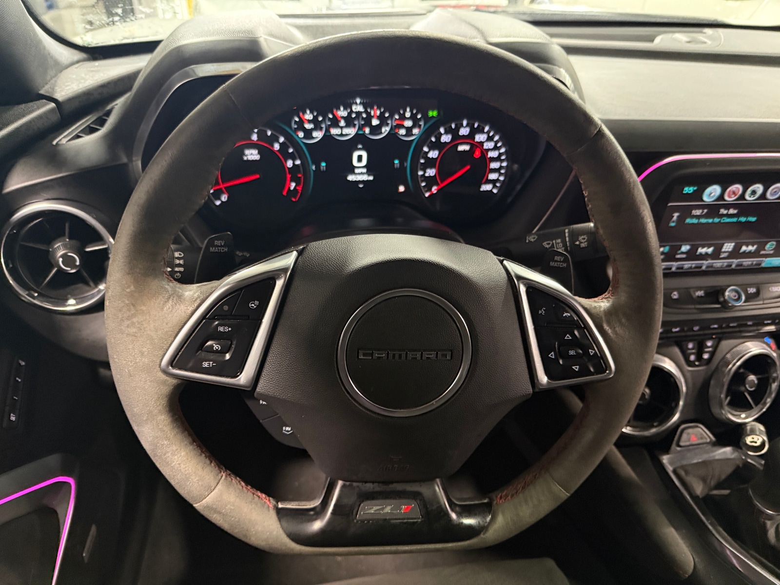 Thumbnail: 2018 Chevrolet Camaro - 3