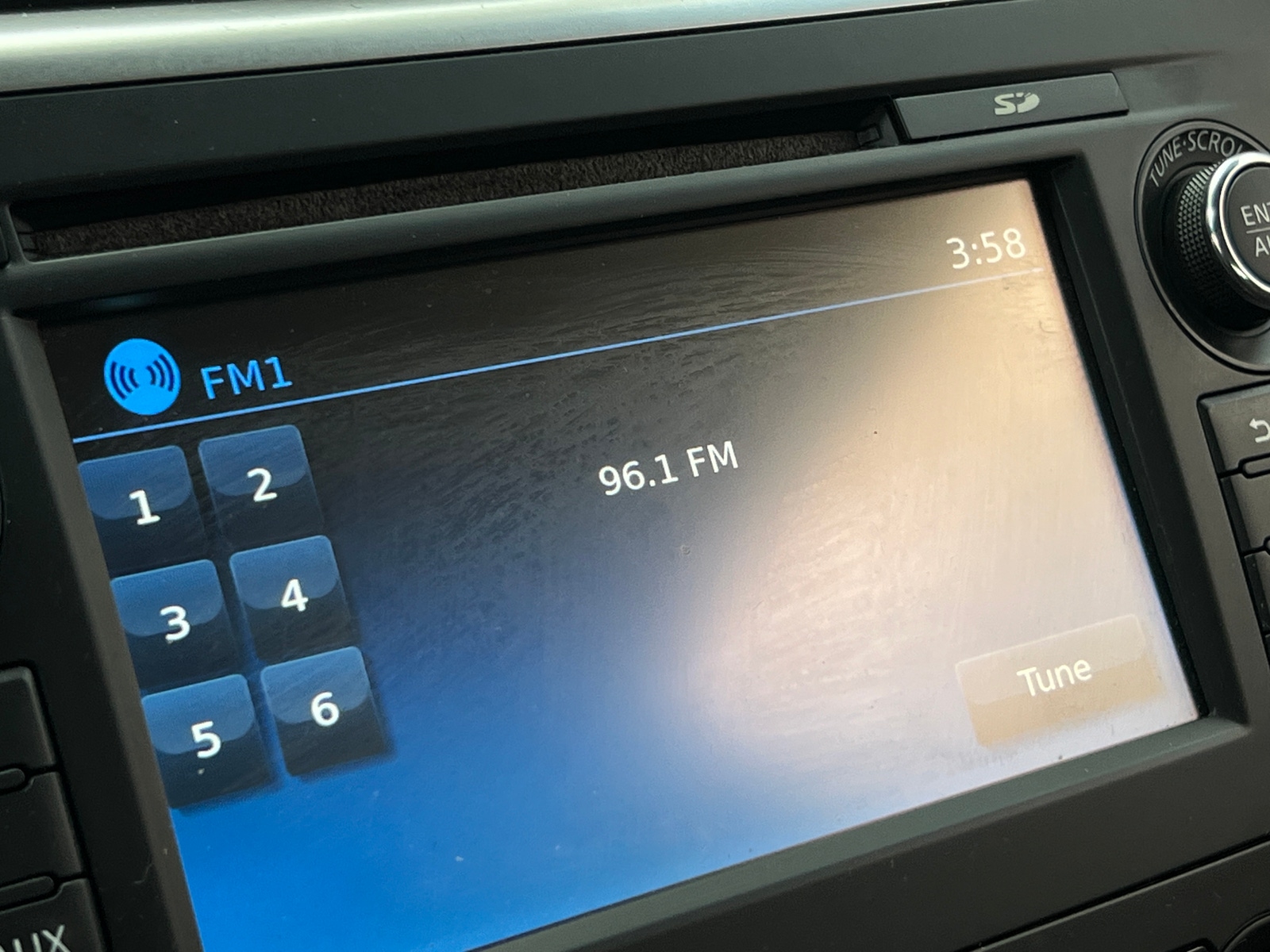 Thumbnail: 2016 Nissan Altima - 3