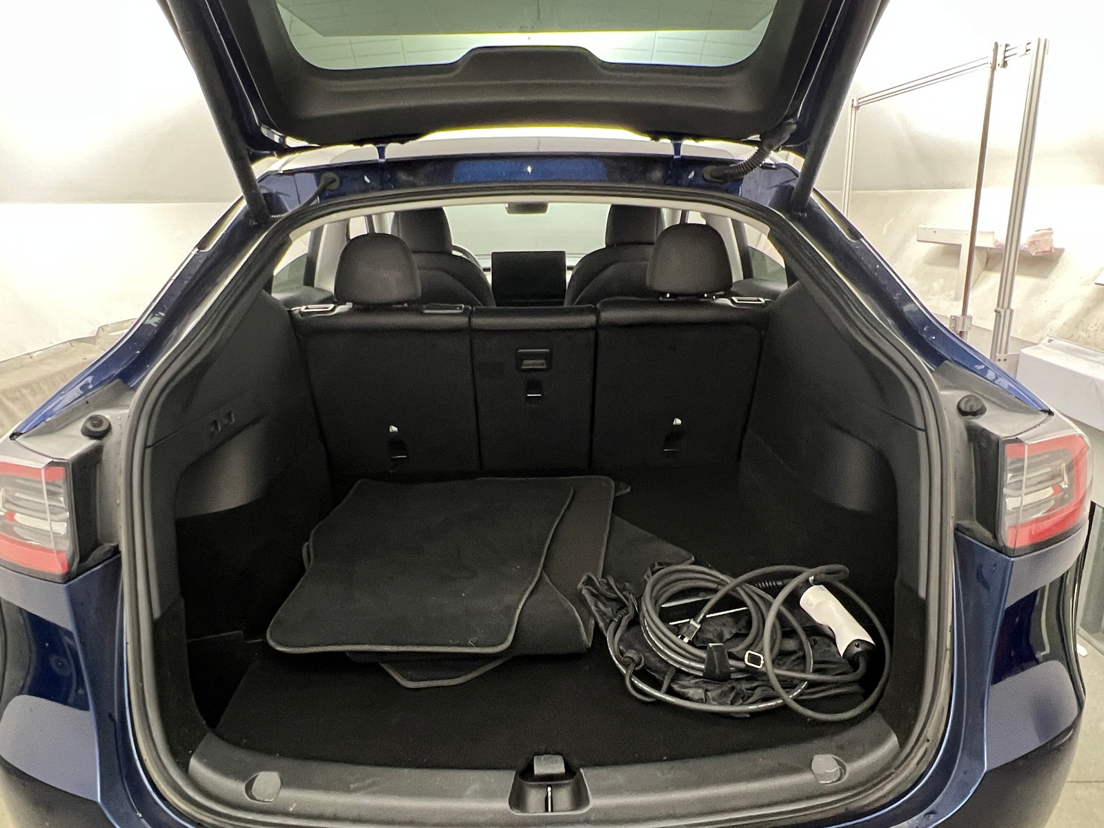 Thumbnail: 2022 Tesla Model Y - 6