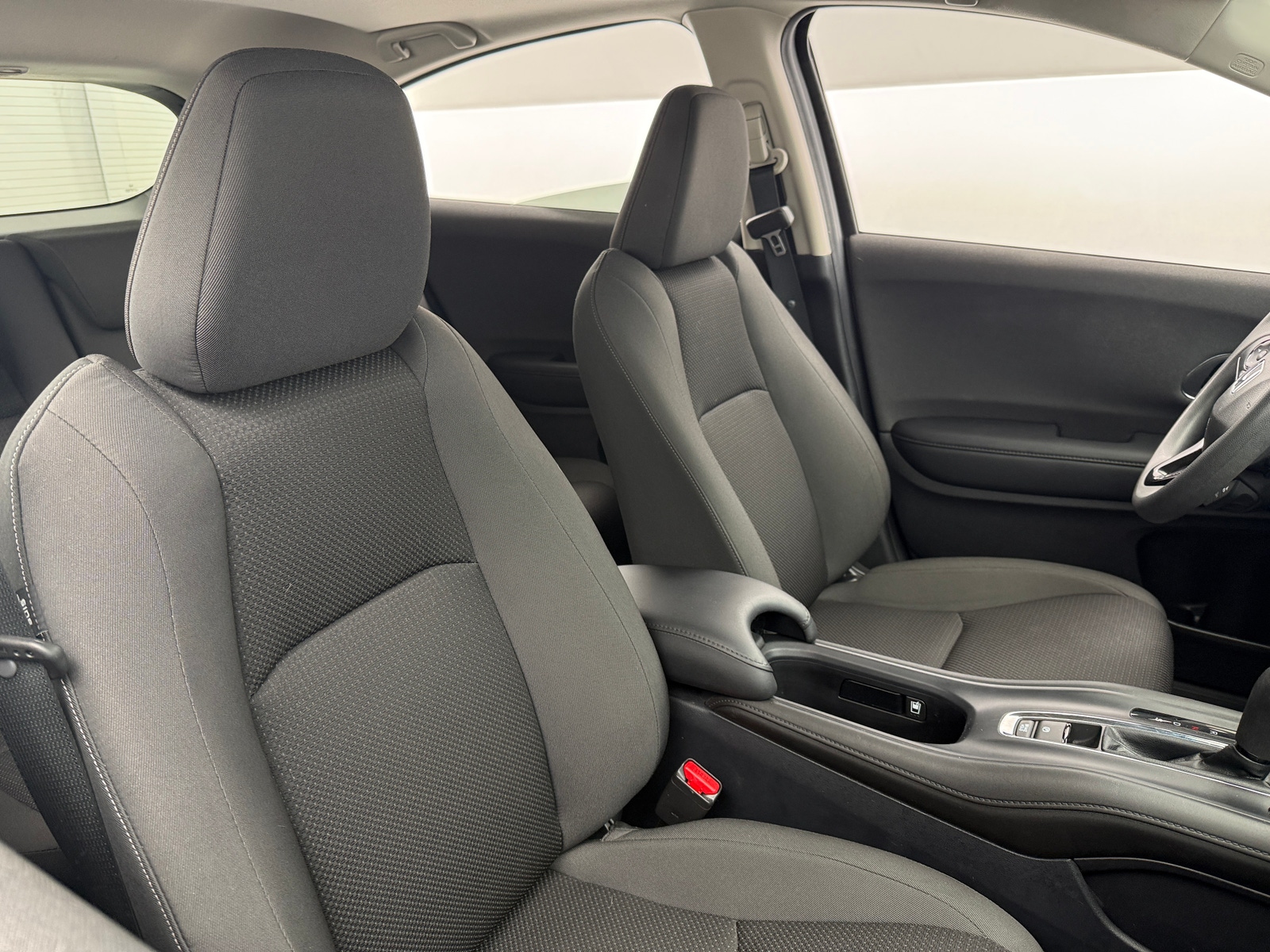 Thumbnail: 2022 Honda HR-V - 2