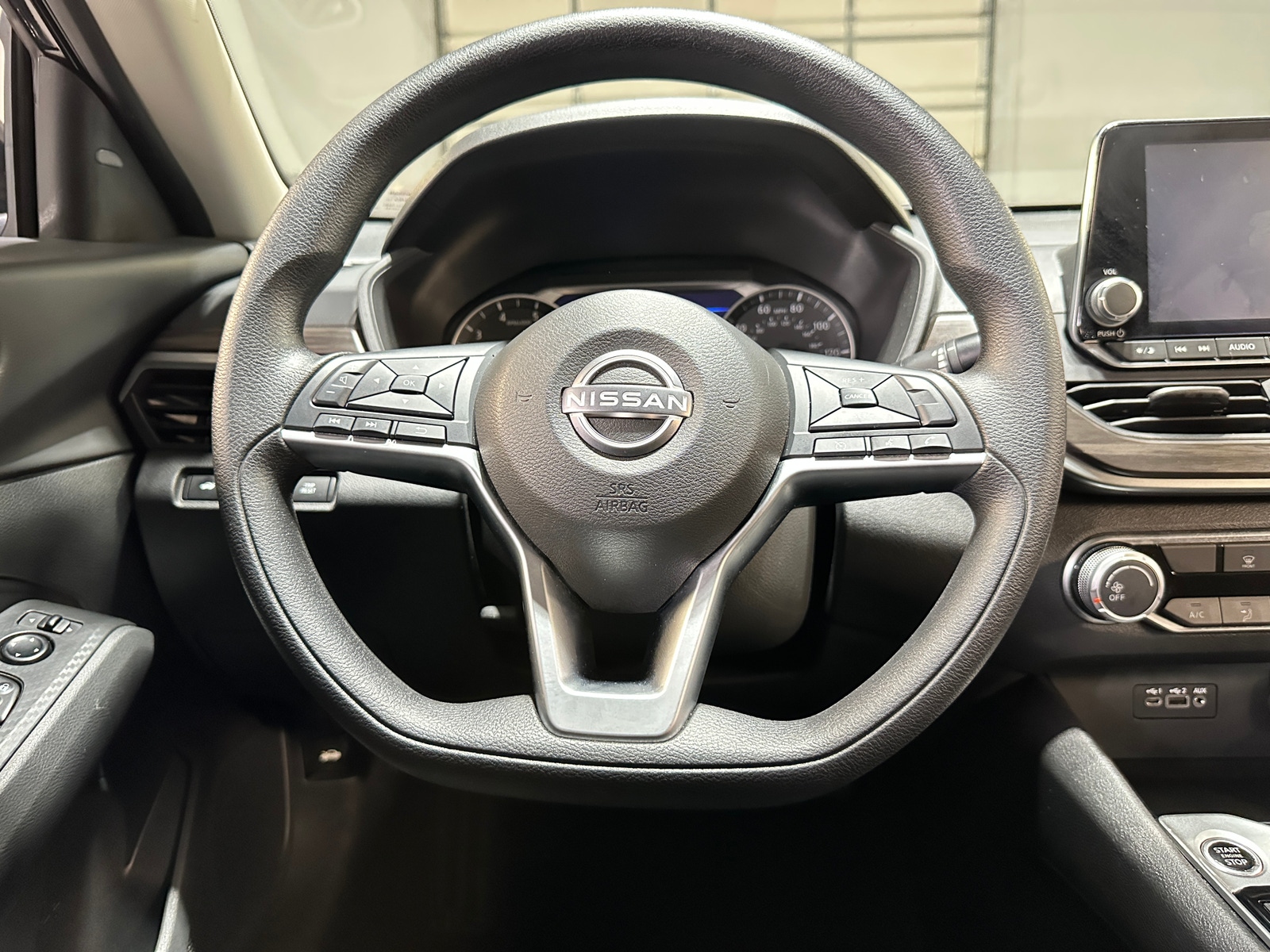 Thumbnail: 2024 Nissan Altima - 5