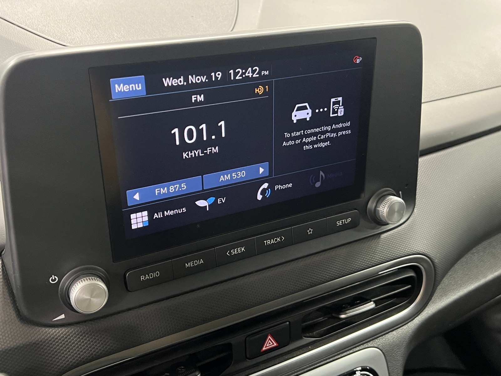 Thumbnail: 2022 Hyundai Kona - 4