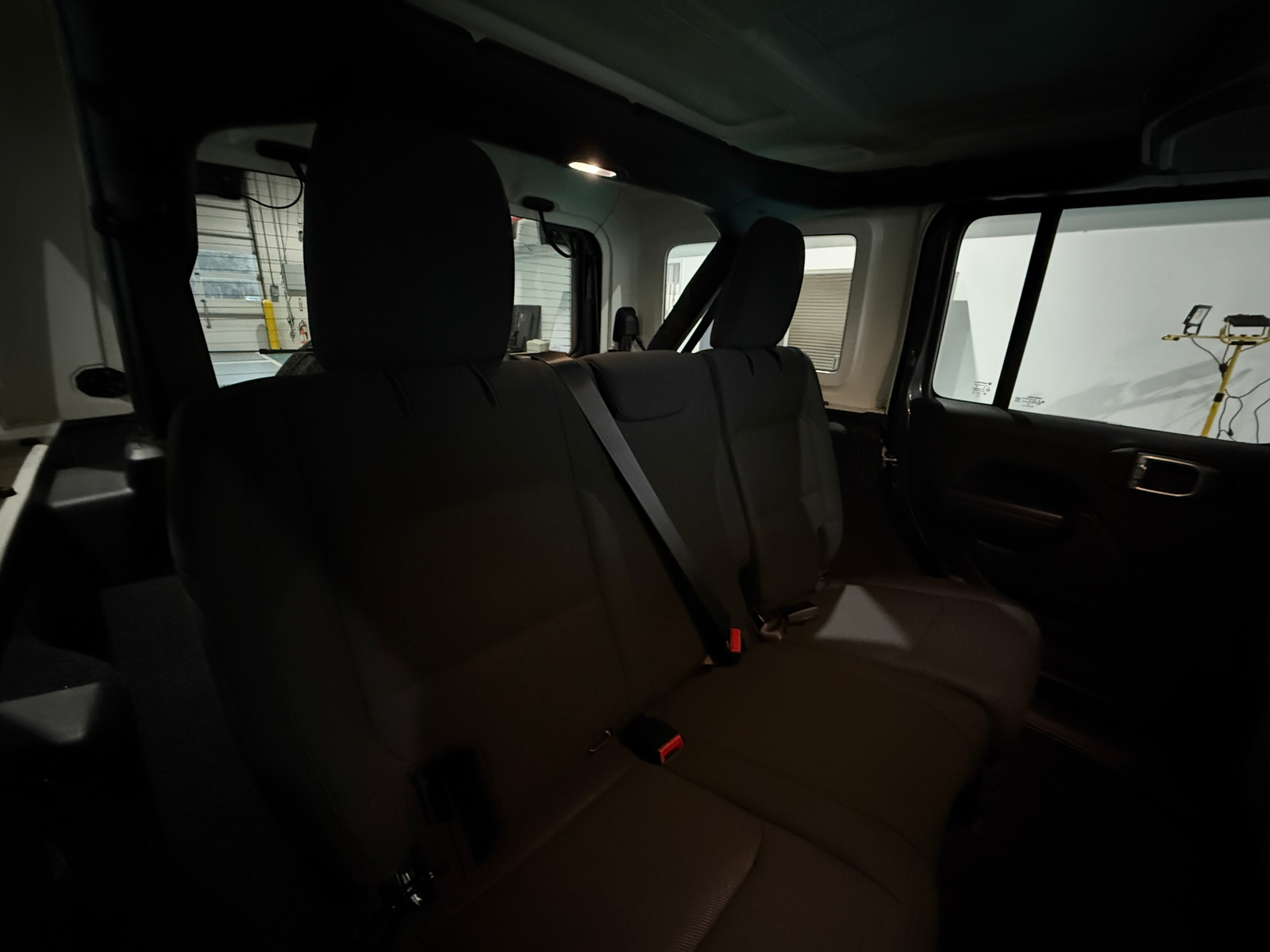 Thumbnail: 2019 Jeep Wrangler - 6