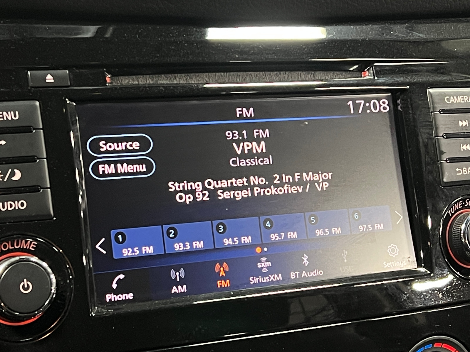 Thumbnail: 2019 Nissan Rogue - 4