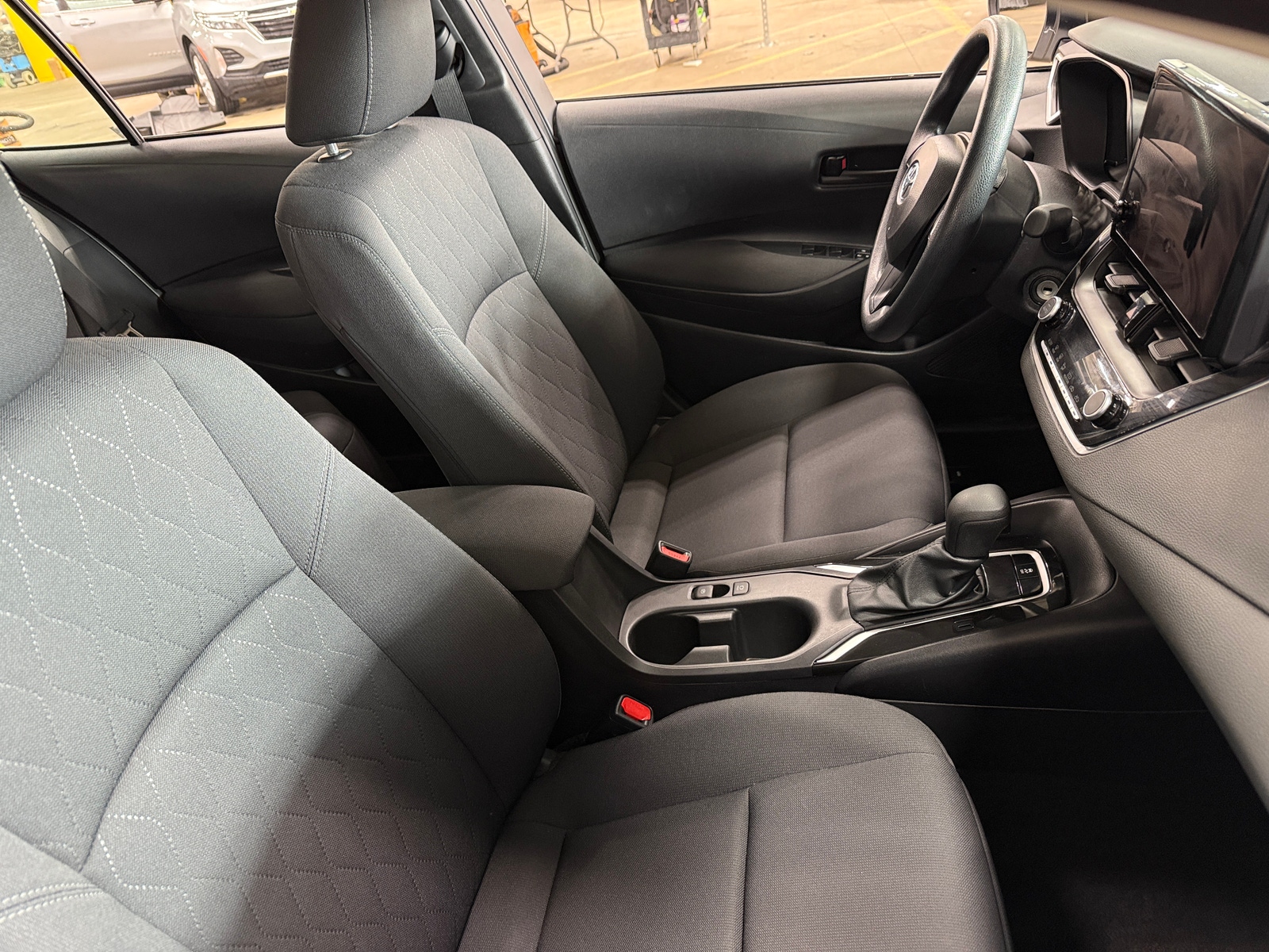 Thumbnail: 2025 Toyota Corolla - 2