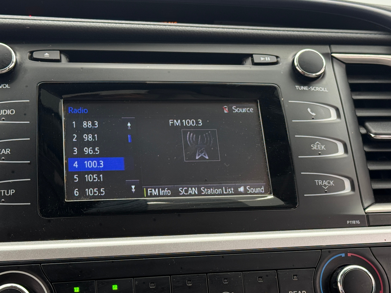 Thumbnail: 2019 Toyota Highlander - 4