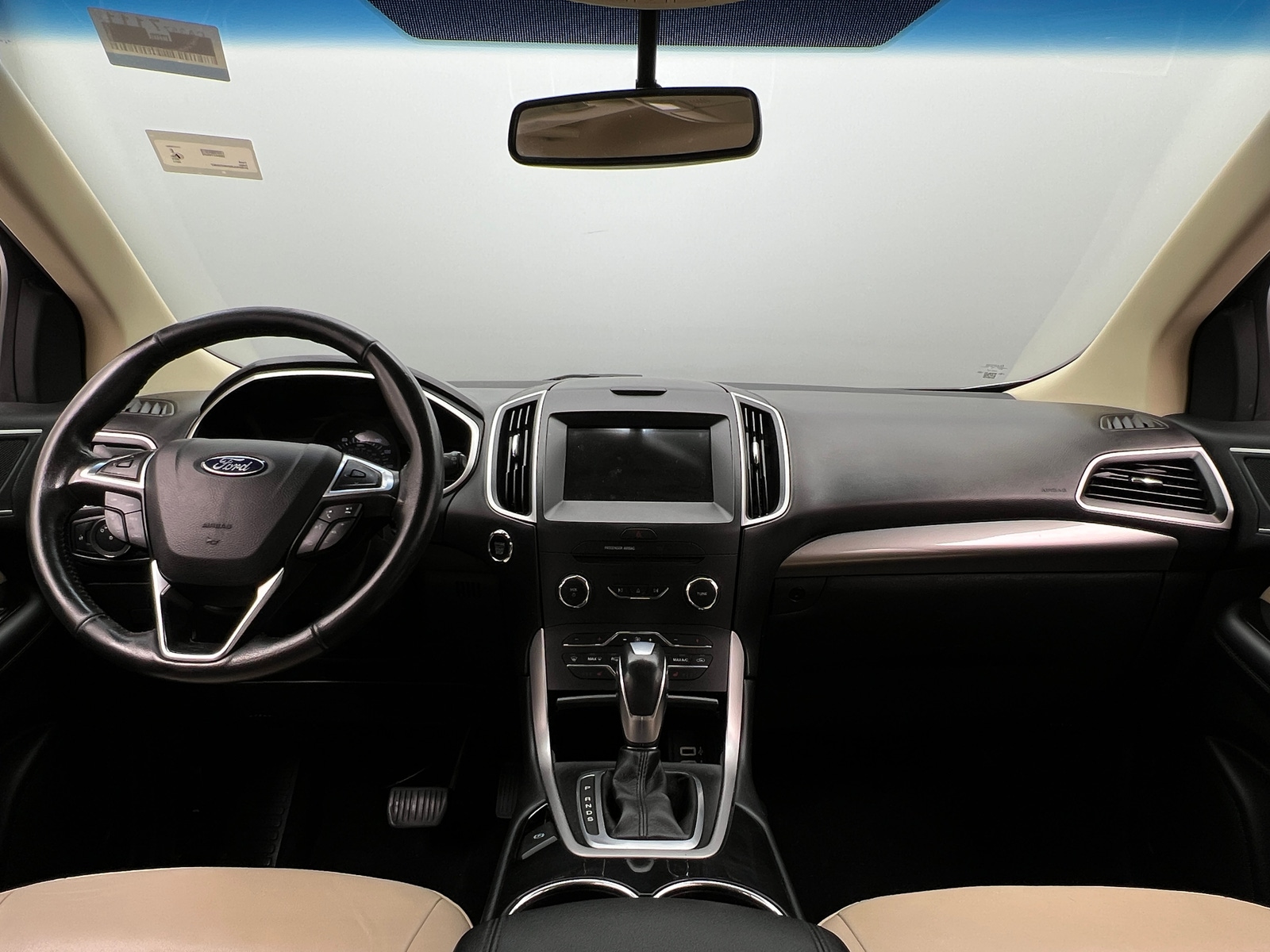 Thumbnail: 2017 Ford Edge - 2