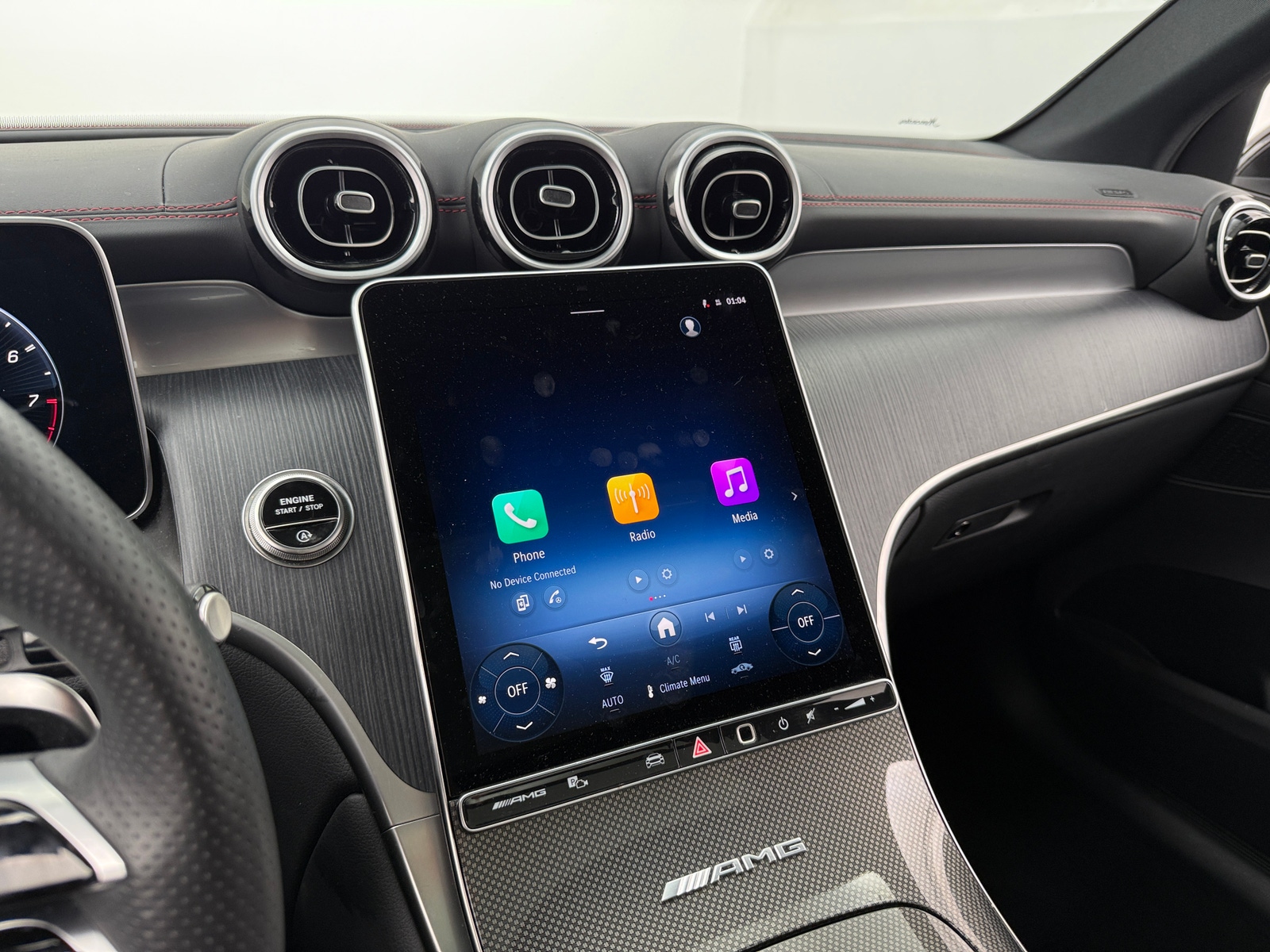 Thumbnail: 2025 Mercedes-Benz GLC - 3