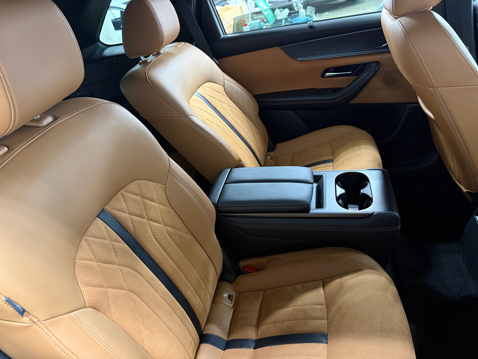 Thumbnail: 2024 Mazda CX-90 - 5