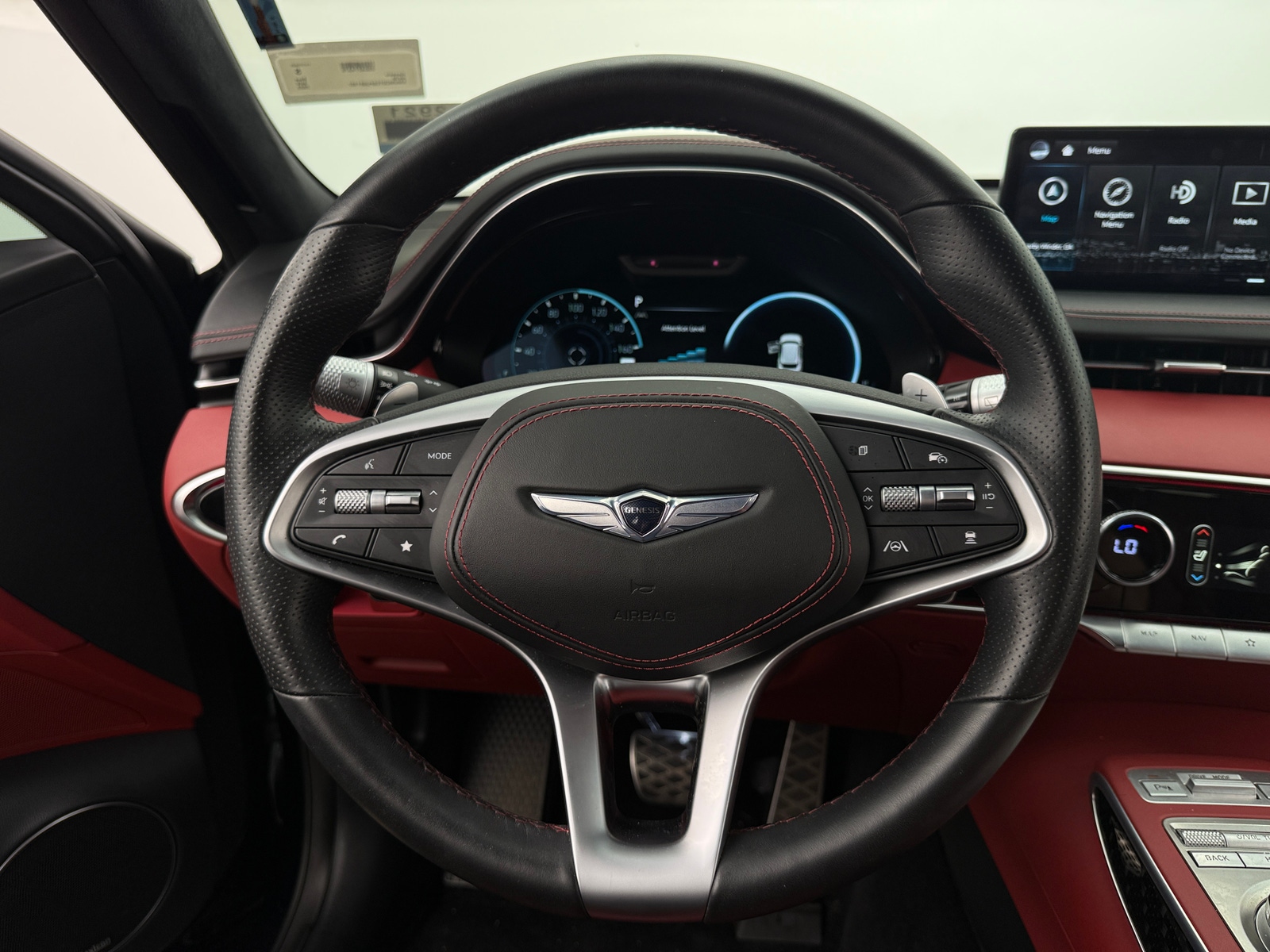 Thumbnail: 2023 Genesis GV70 - 4