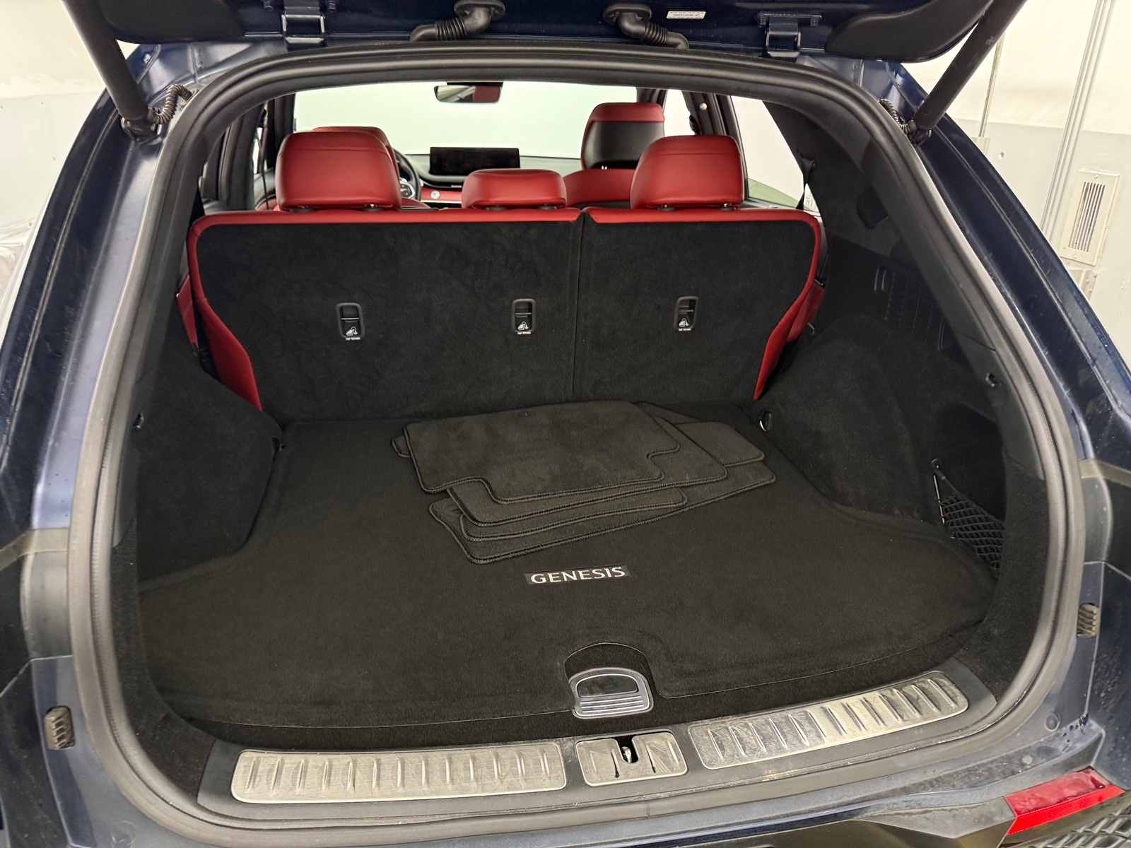 Thumbnail: 2023 Genesis GV70 - 6