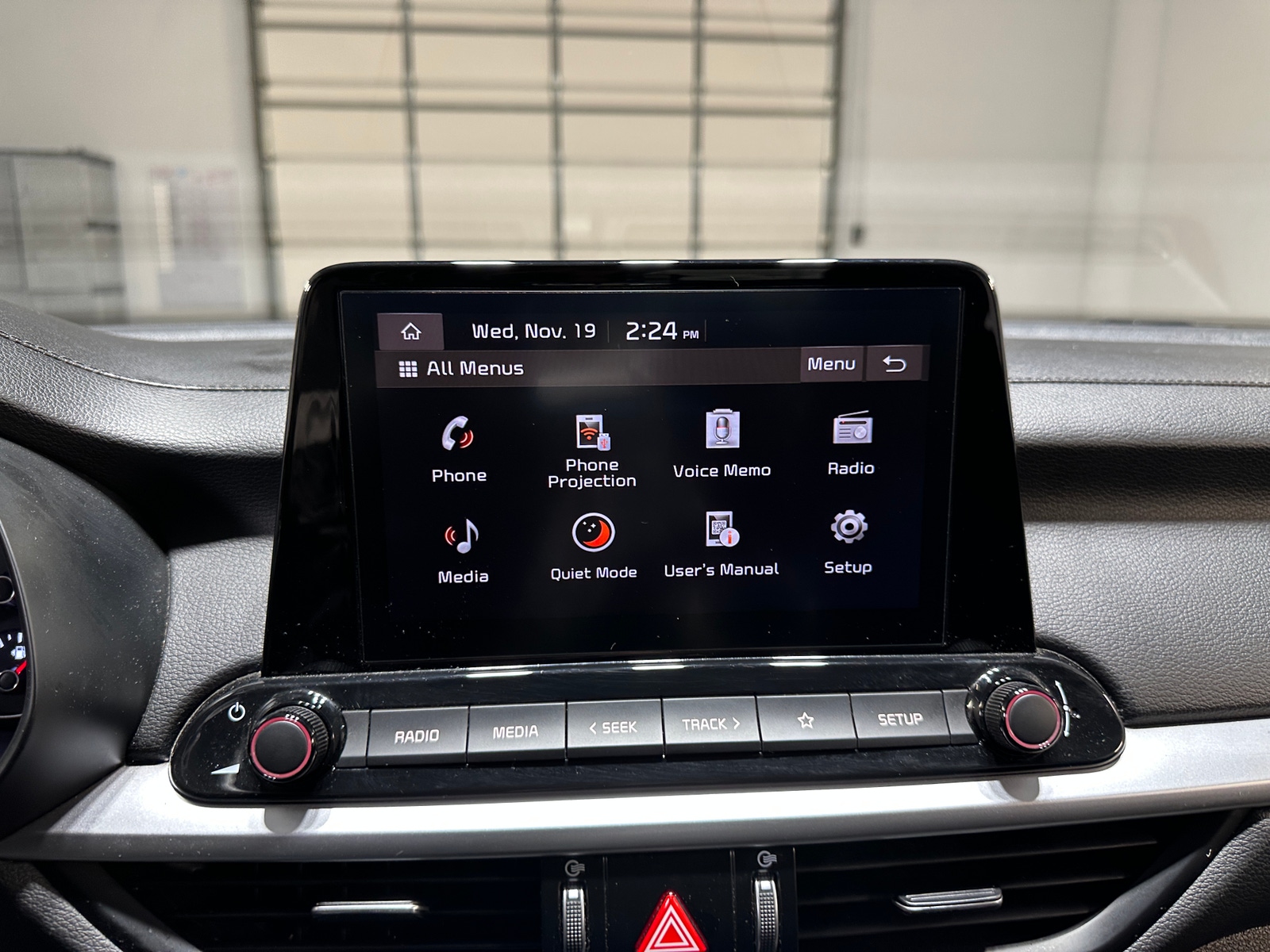 Thumbnail: 2024 Kia Forte - 4