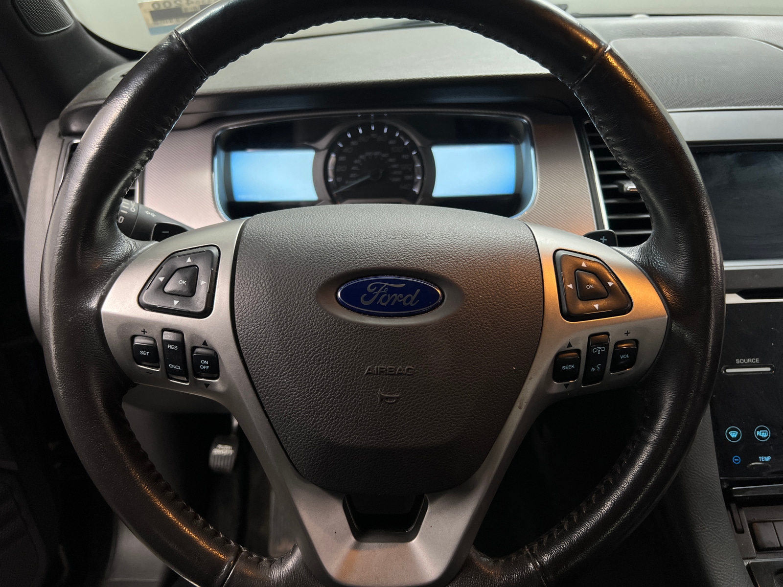 Thumbnail: 2018 Ford Taurus - 4