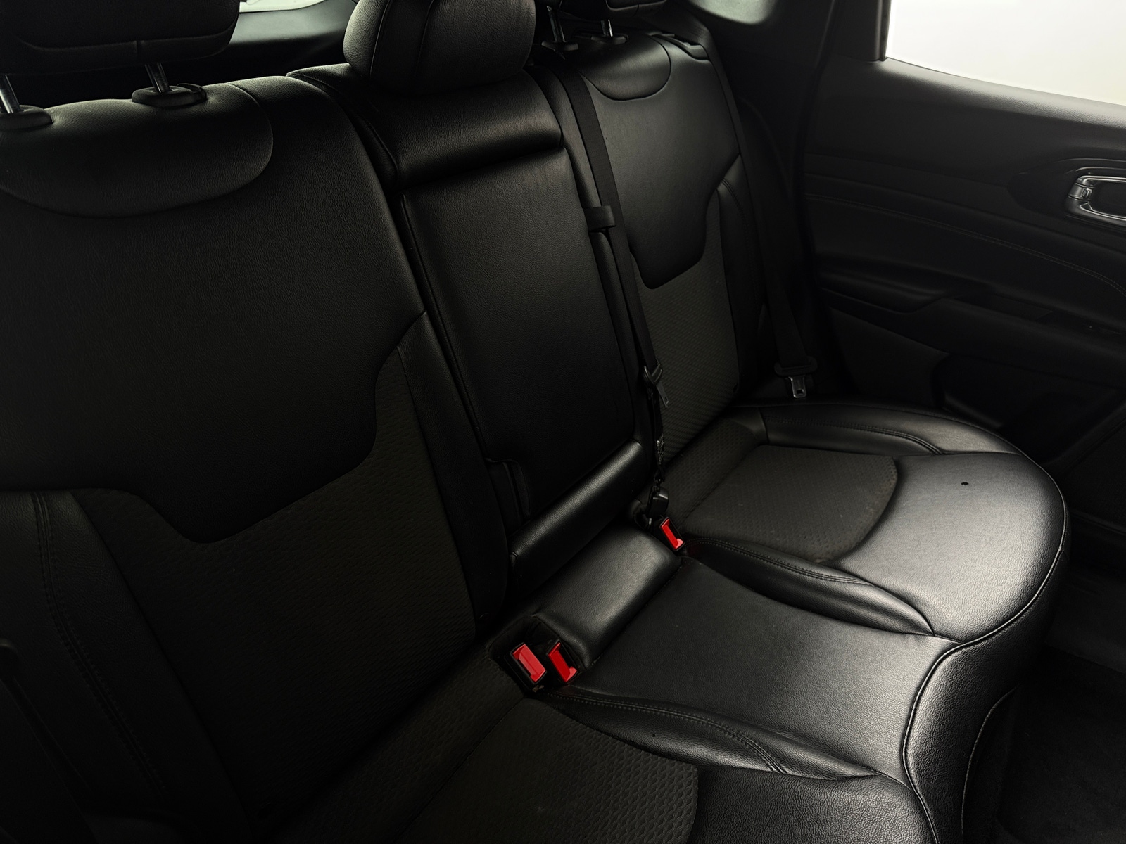 Thumbnail: 2022 Jeep Compass - 6