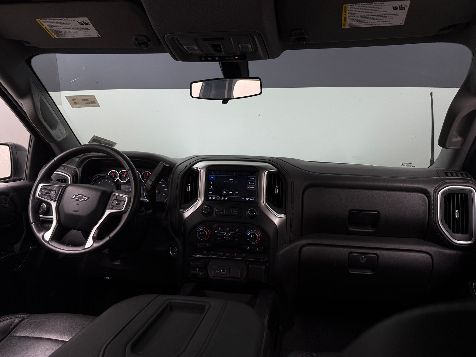 Thumbnail: 2019 Chevrolet Silverado 1500 - 3