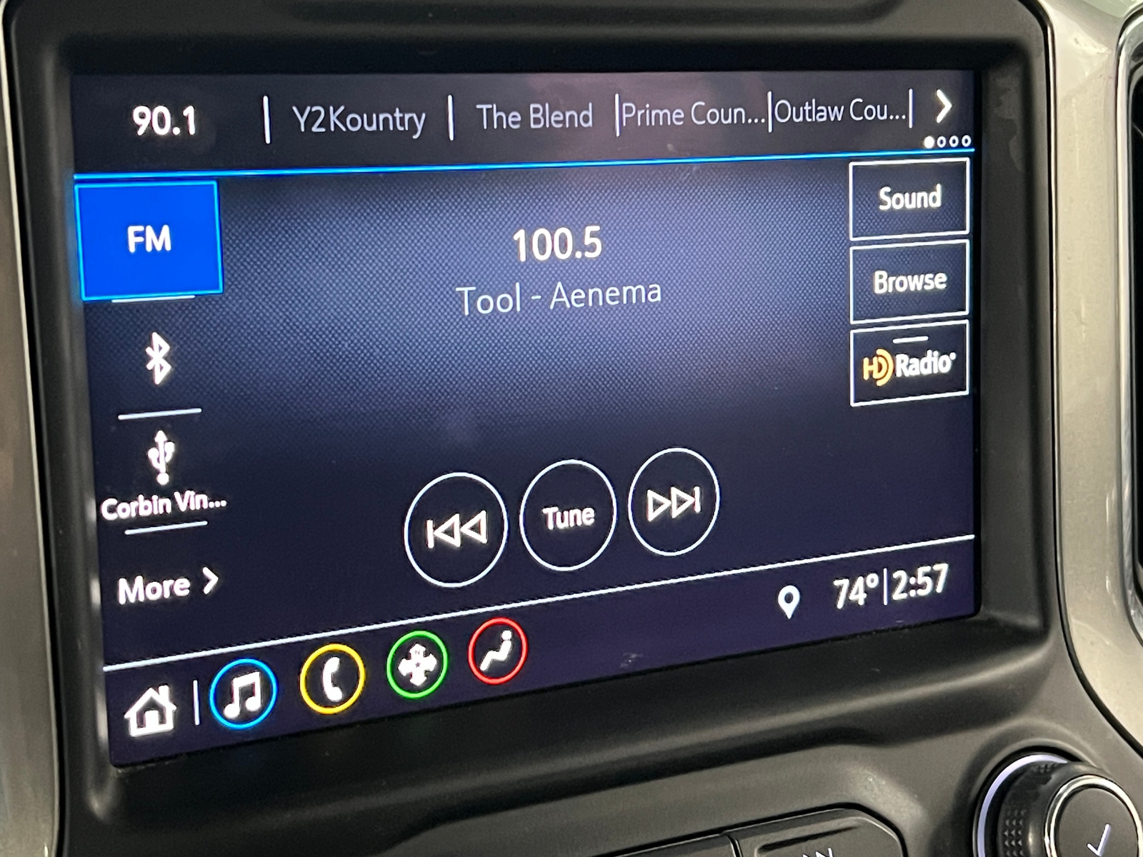 Thumbnail: 2019 Chevrolet Silverado 1500 - 4