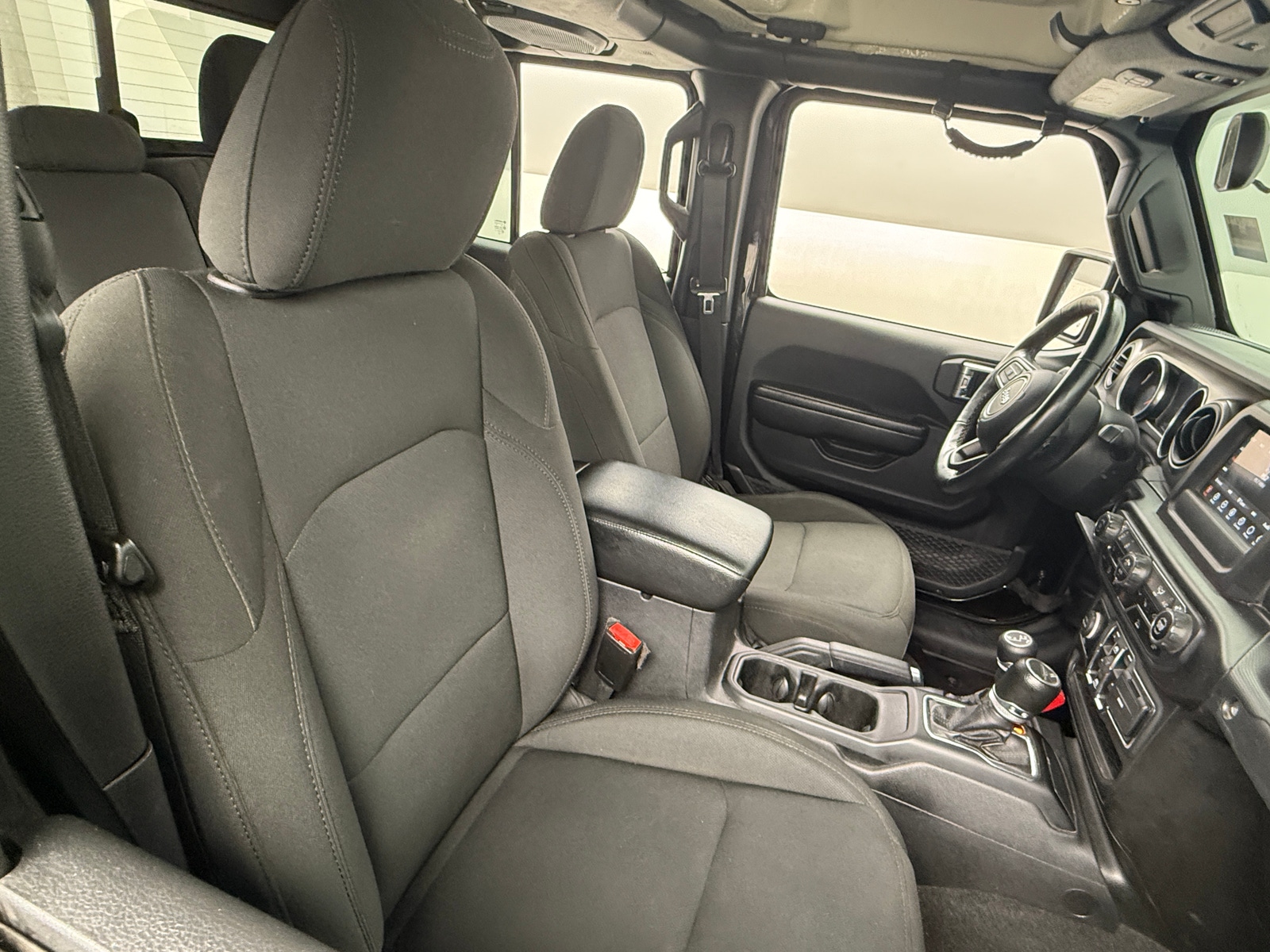 Thumbnail: 2021 Jeep Gladiator - 2