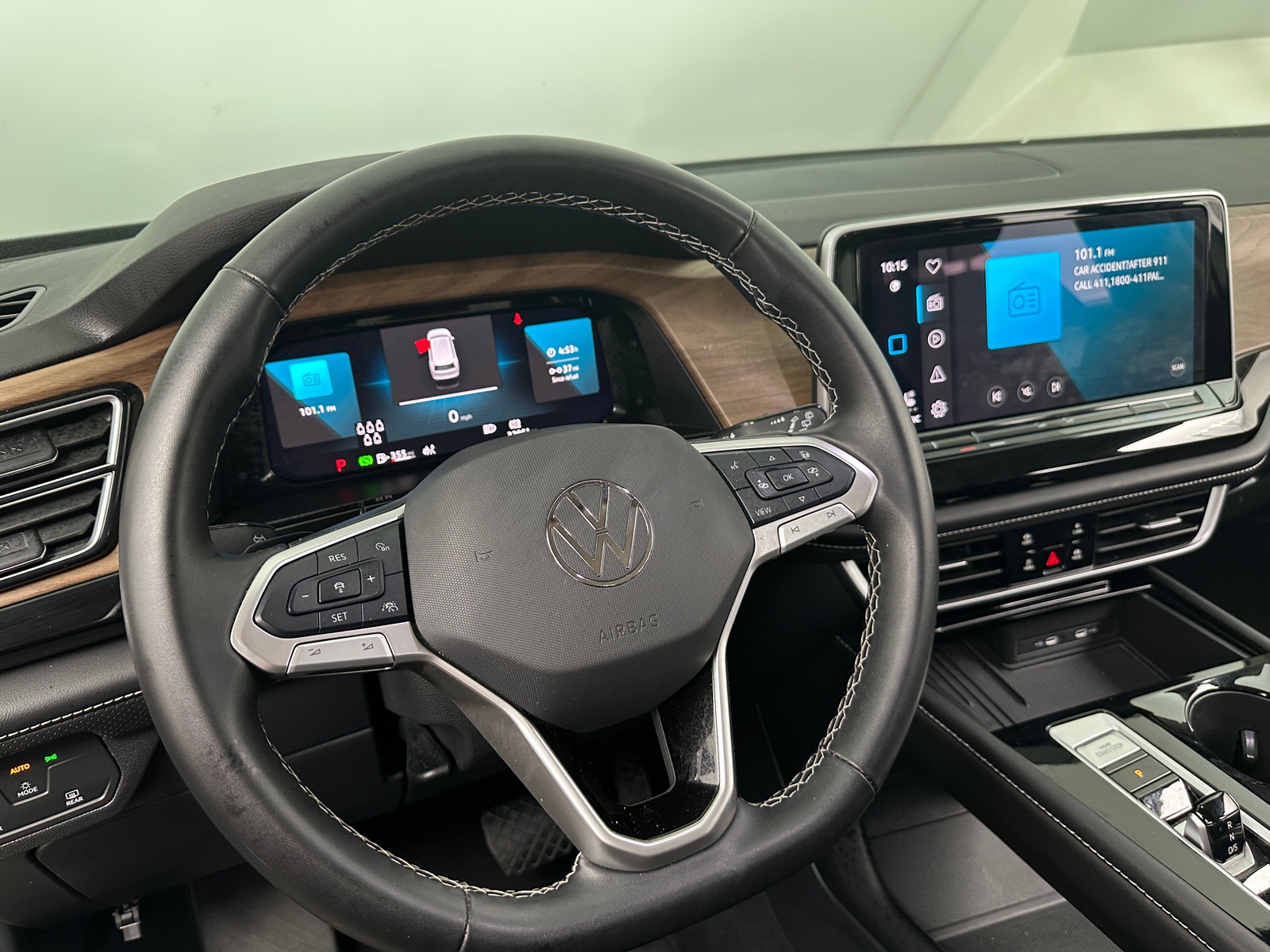 Thumbnail: 2025 Volkswagen Atlas - 5