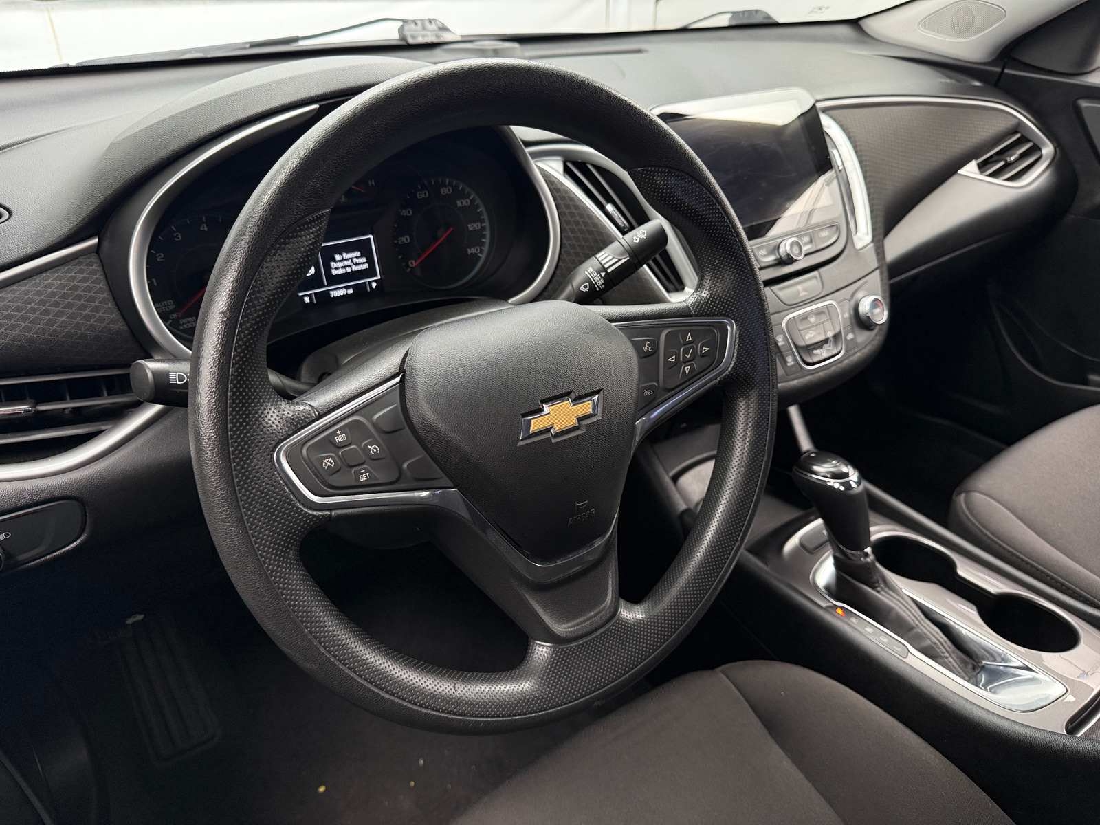 Thumbnail: 2019 Chevrolet Malibu - 5