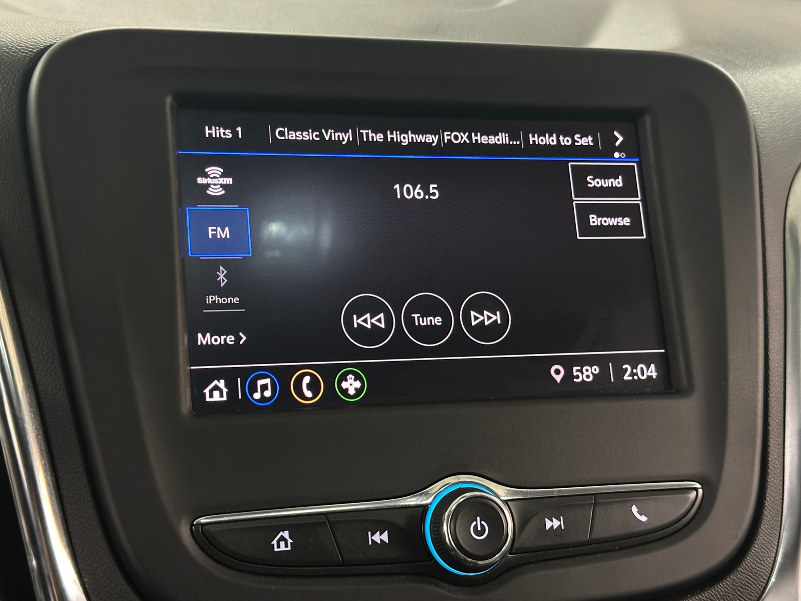 Thumbnail: 2024 Chevrolet Equinox - 4