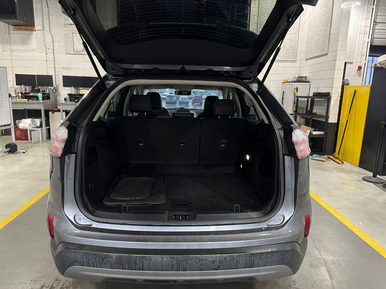 Thumbnail: 2024 Ford Edge - 6