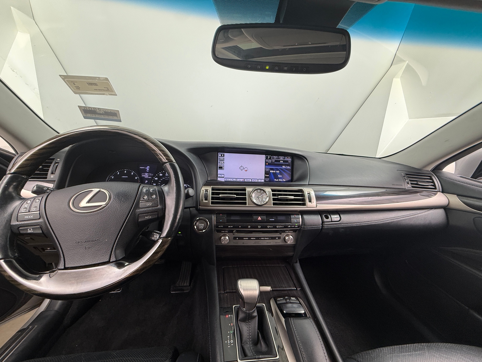 Thumbnail: 2013 Lexus LS - 2