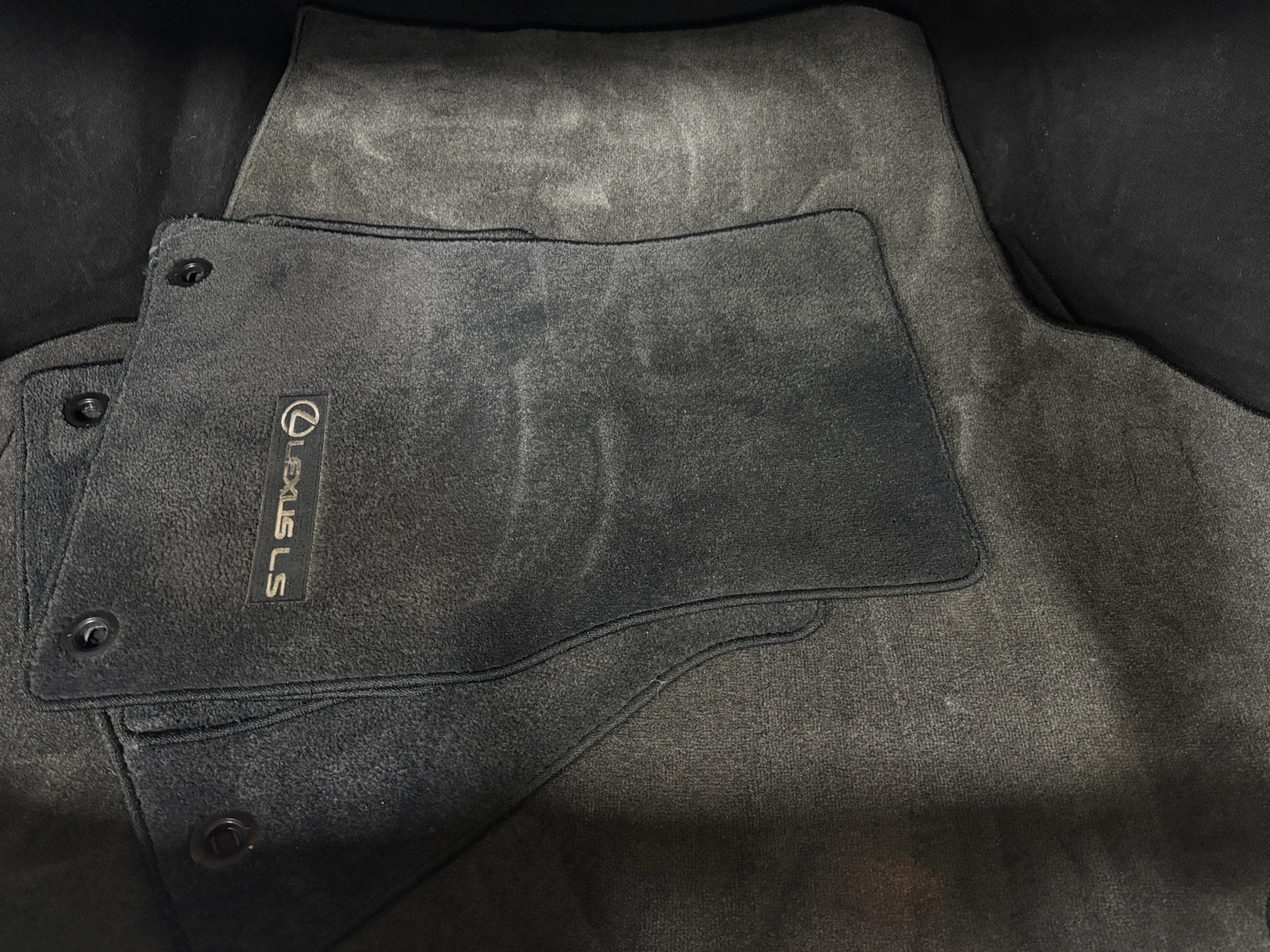 Thumbnail: 2013 Lexus LS - 6